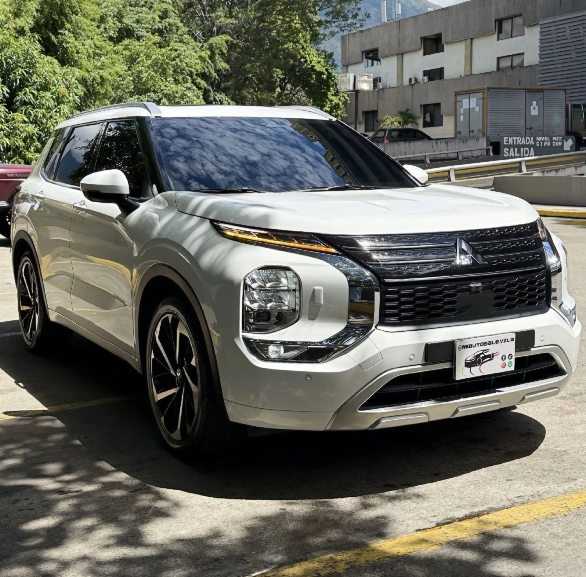 2024 Mitsubishi Outlander 2.4 — foto 3