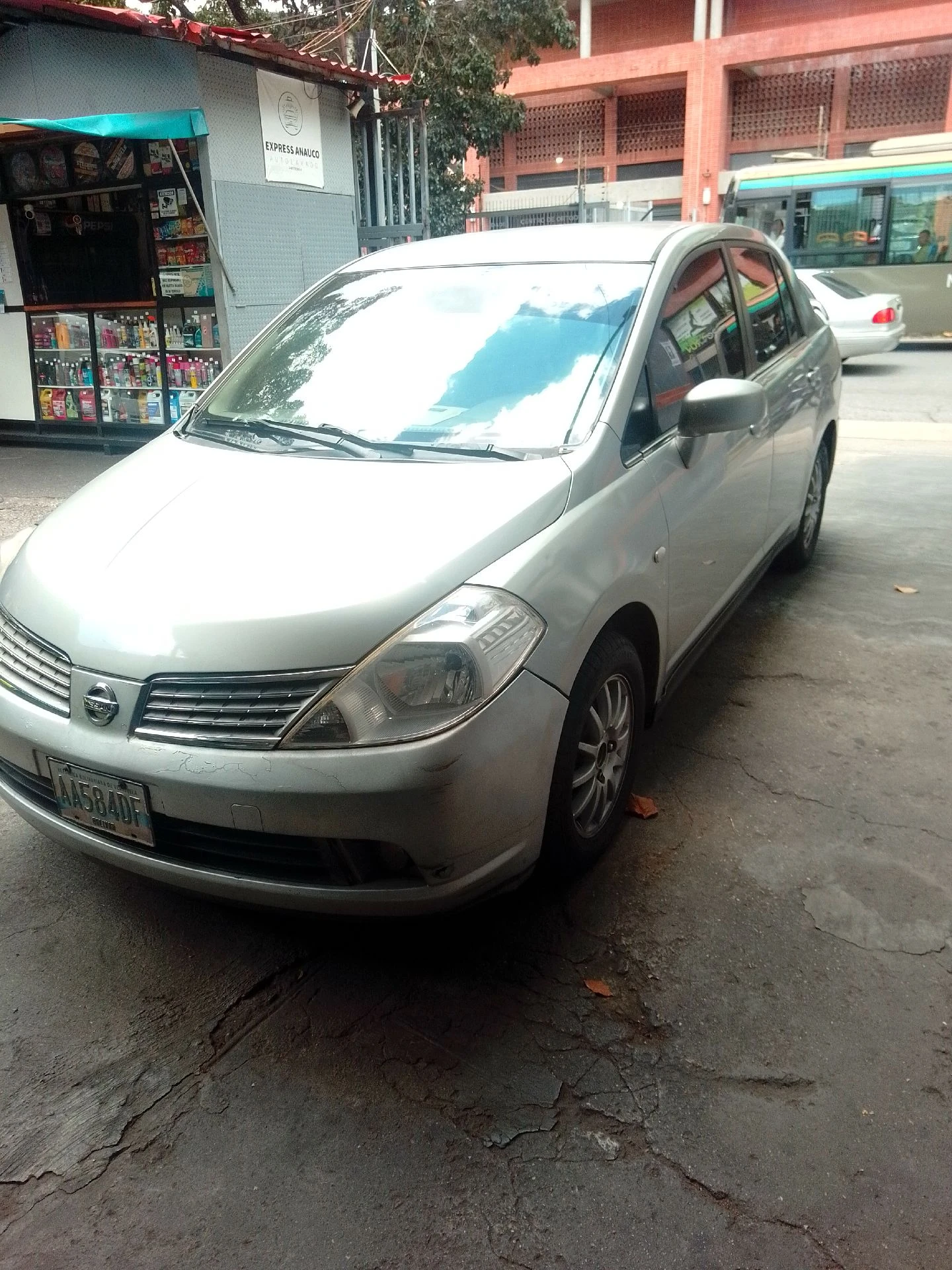 2008 Nissan Tiida TA — foto 3