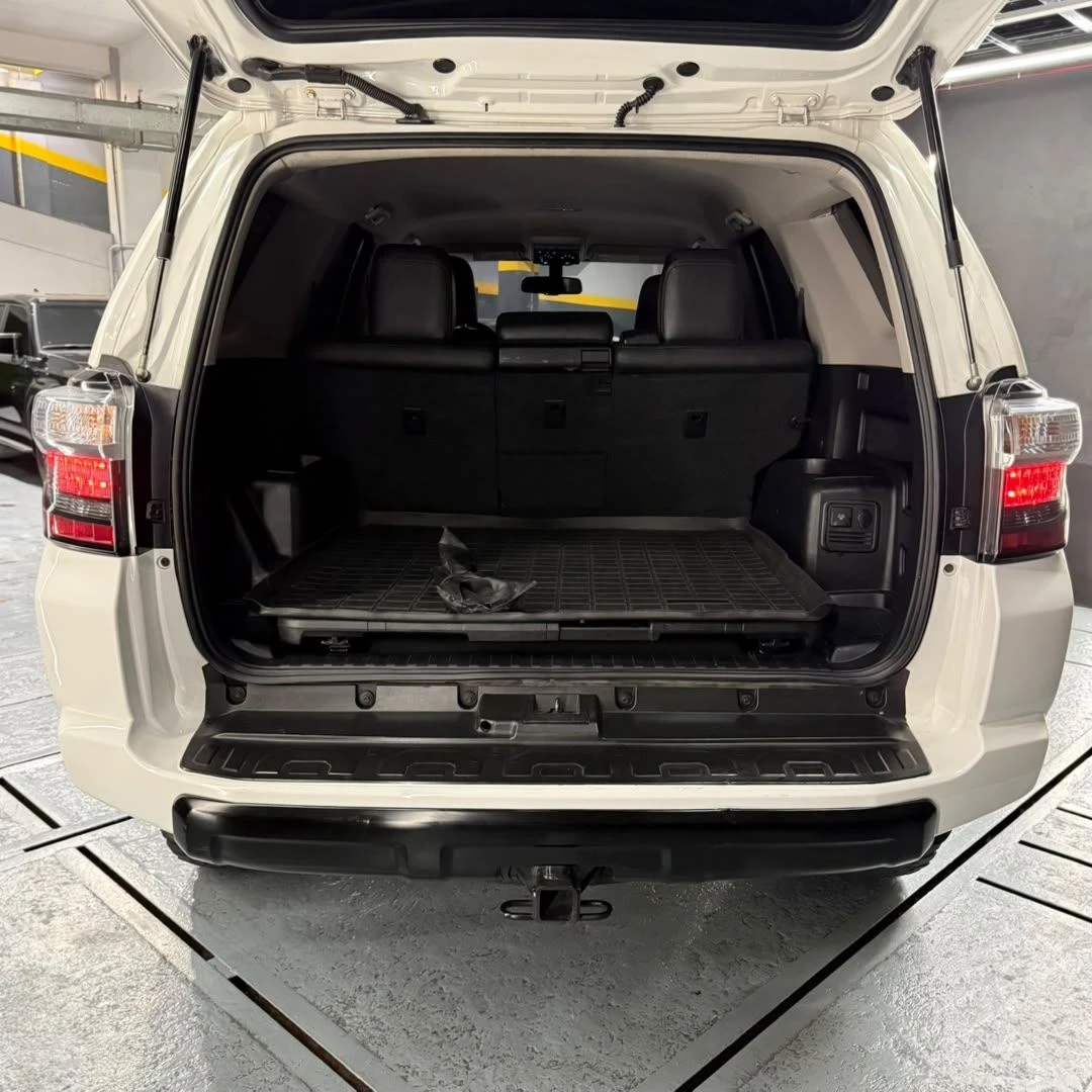 2015 Toyota 4Runner SR5 — foto 7