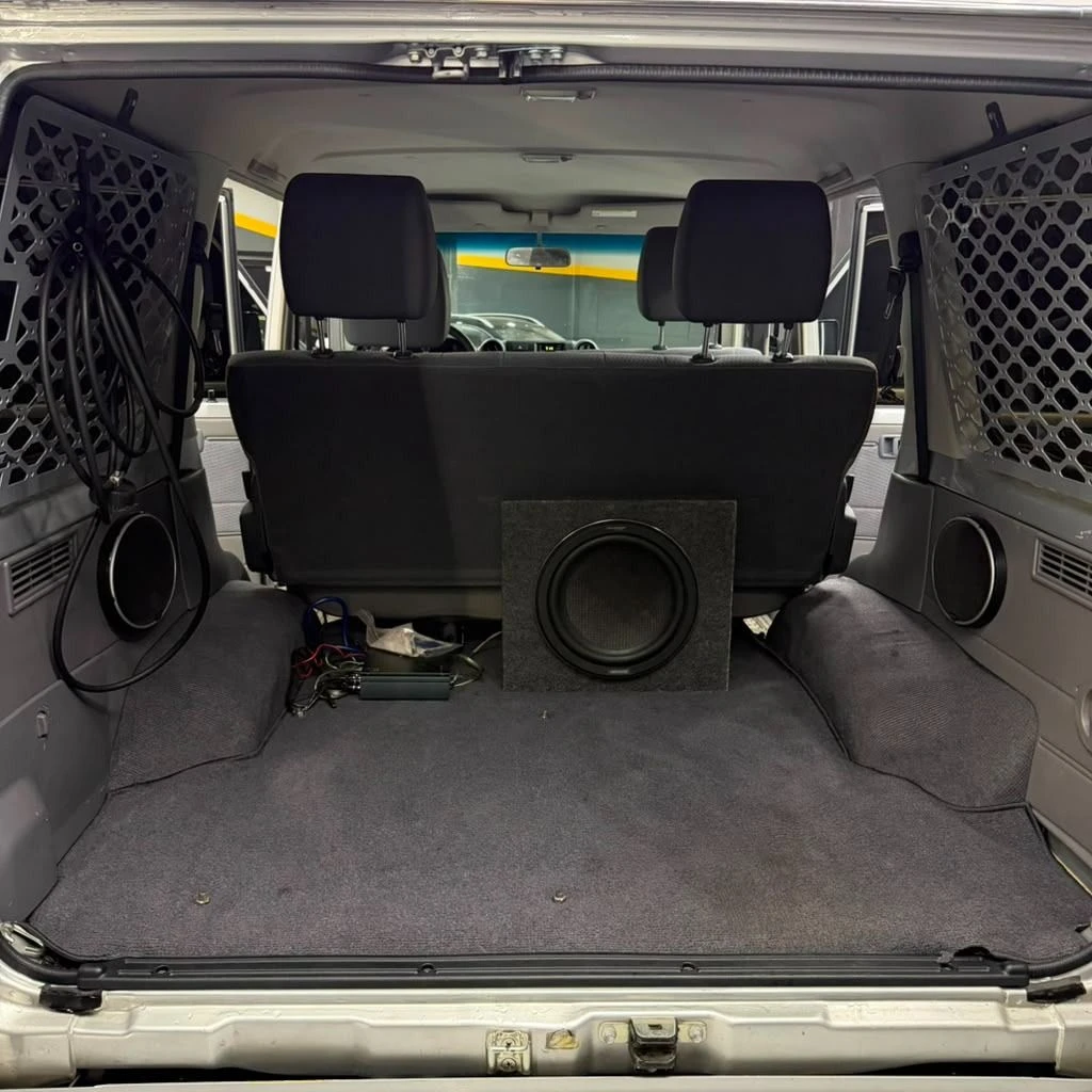 2018 Toyota Land Cruiser 76 Machito Dubai — foto 18