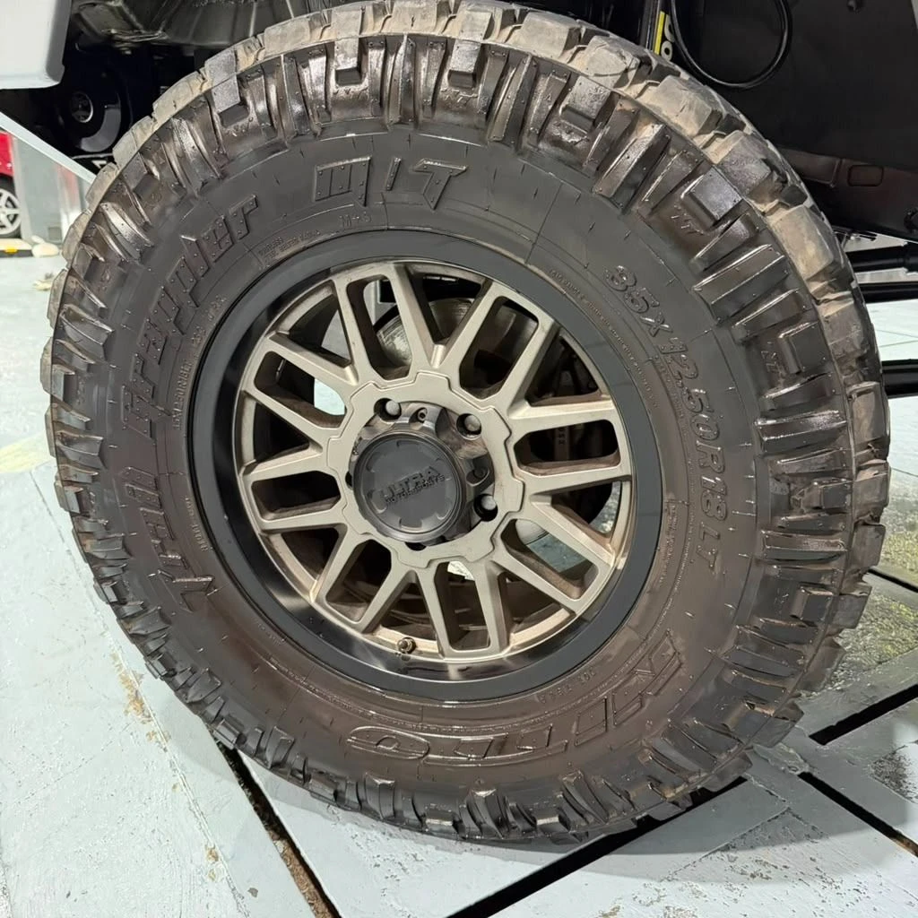 2018 Toyota Land Cruiser 76 Machito Dubai — foto 13