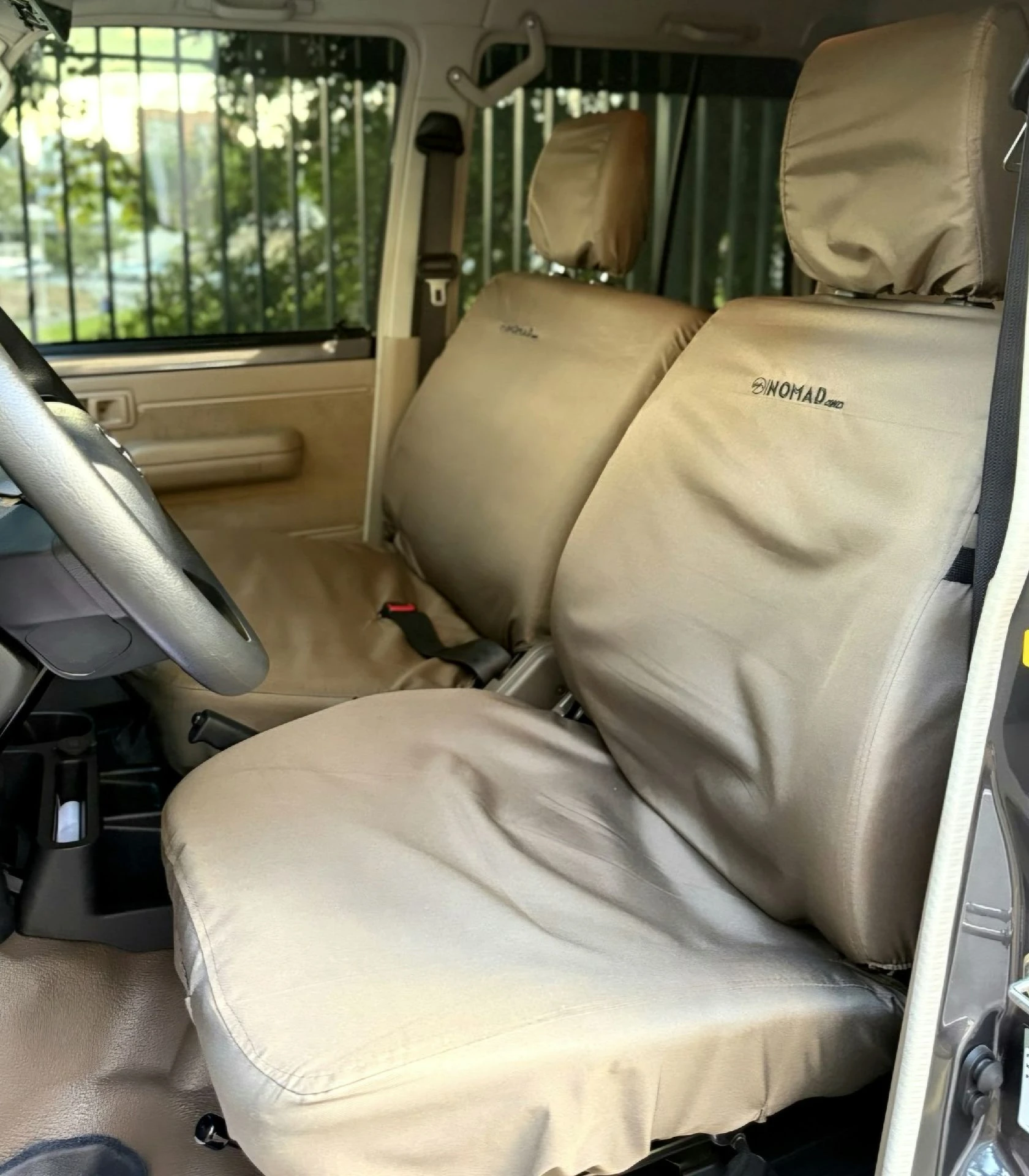 2024 Toyota Land Cruiser LX V6 — photo 13