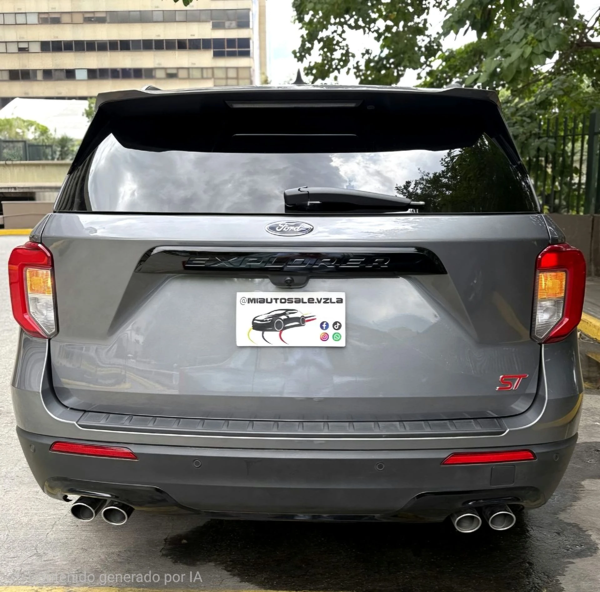2022 Ford Explorer ST — foto 5
