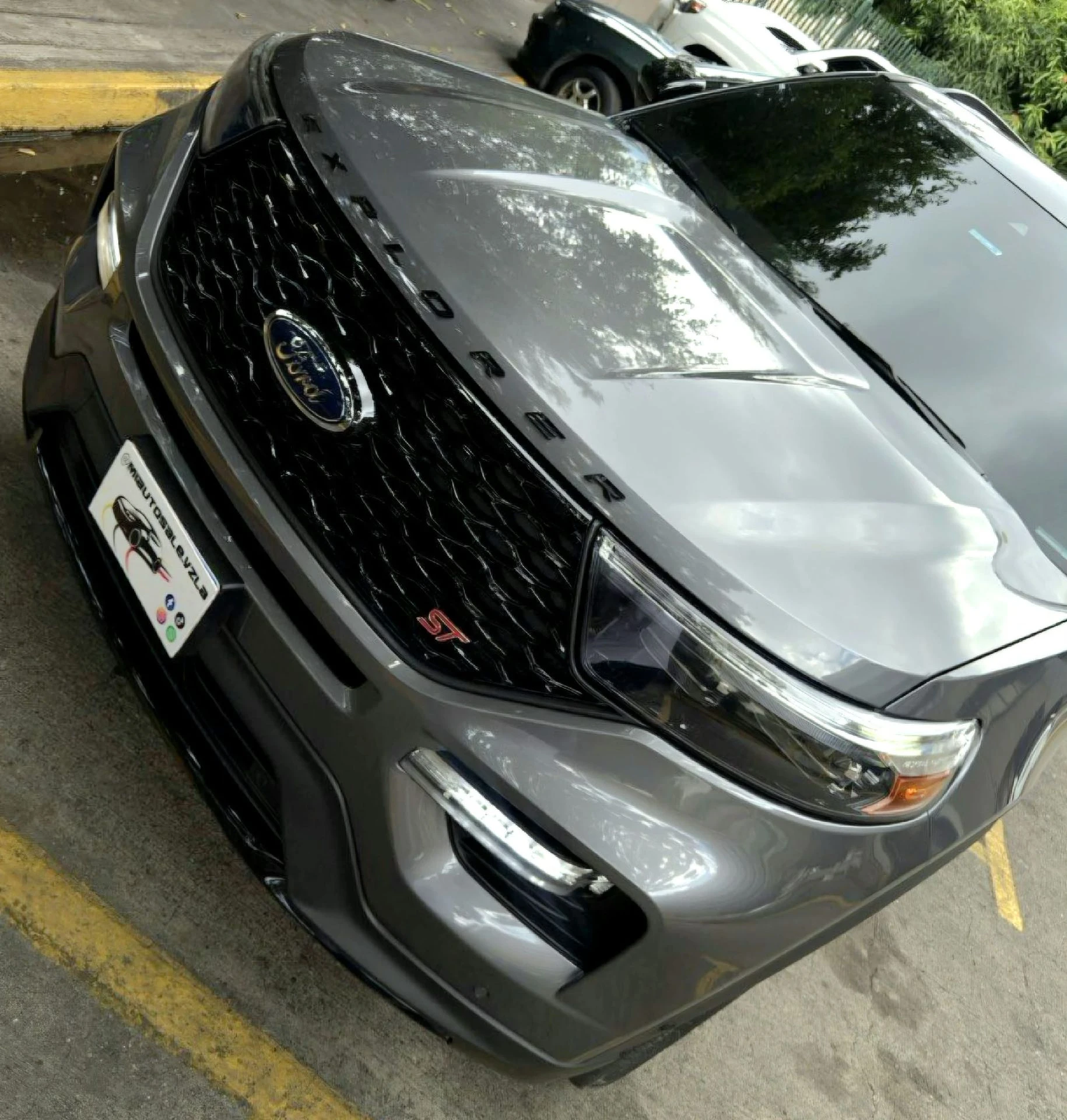 2022 Ford Explorer ST — foto 10