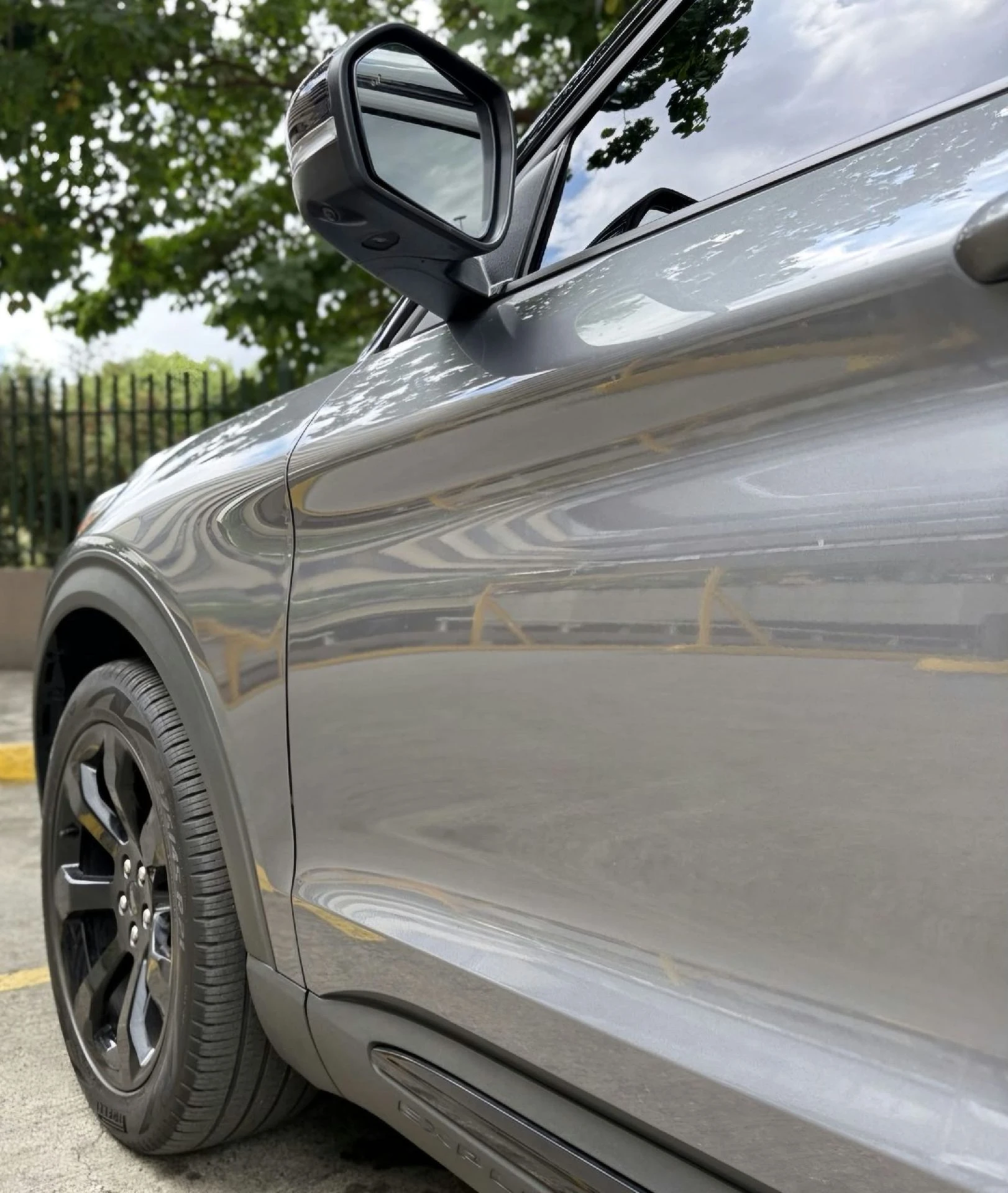 2022 Ford Explorer ST — foto 12