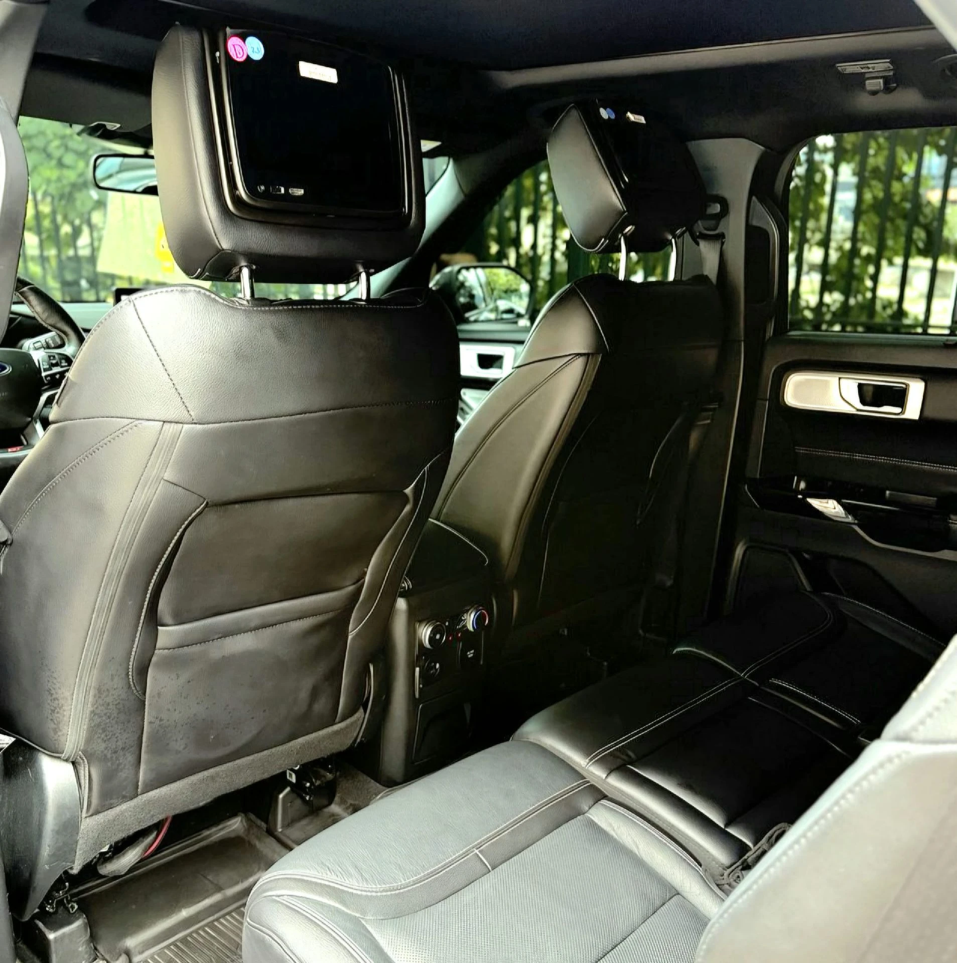 2022 Ford Explorer ST — foto 16