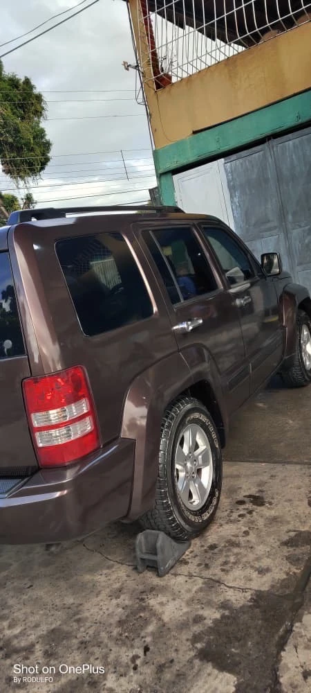 2012 Jeep Cherokee Sport Kk — foto 6