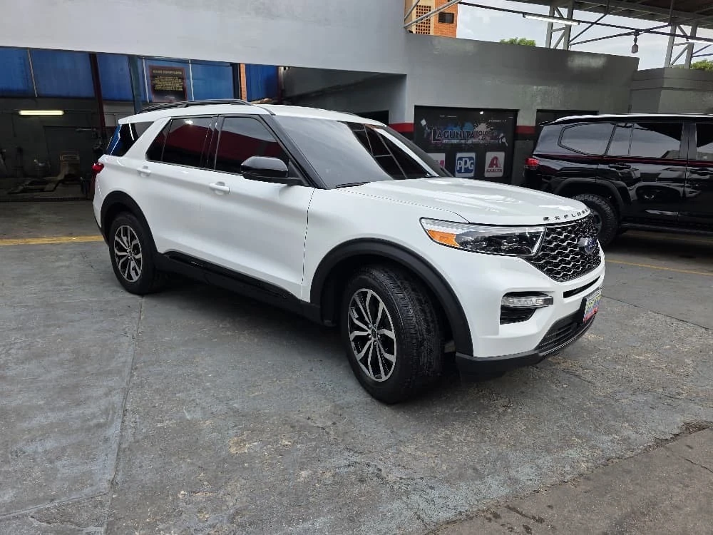2020 Ford Explorer Xlt — foto 7