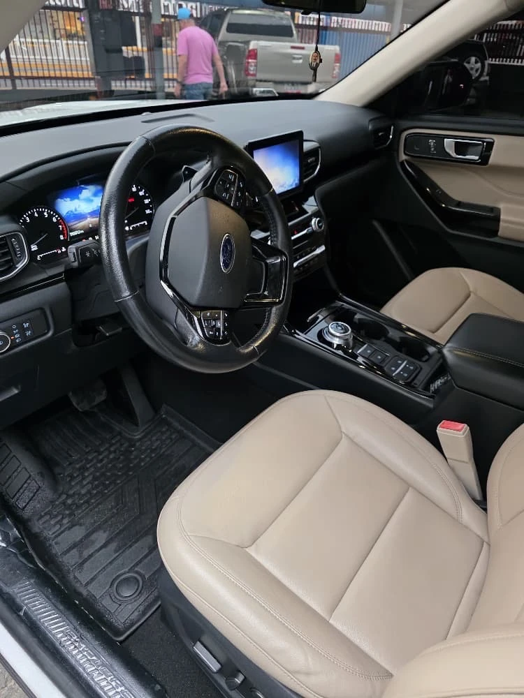 2020 Ford Explorer Xlt — foto 10