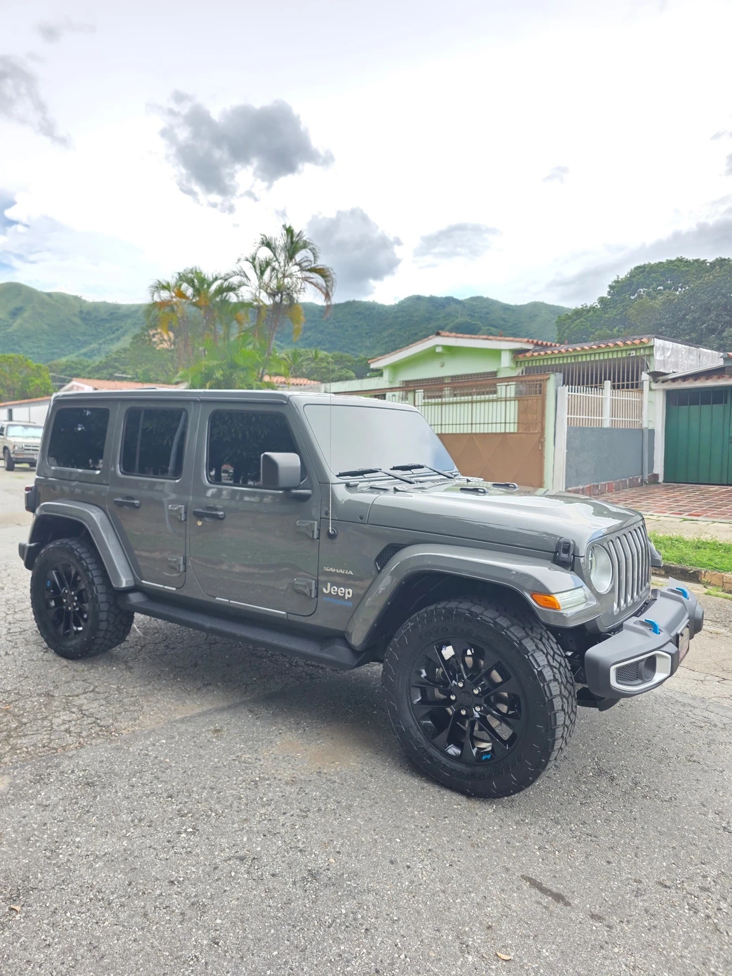 2022 Jeep Sahara — foto 10