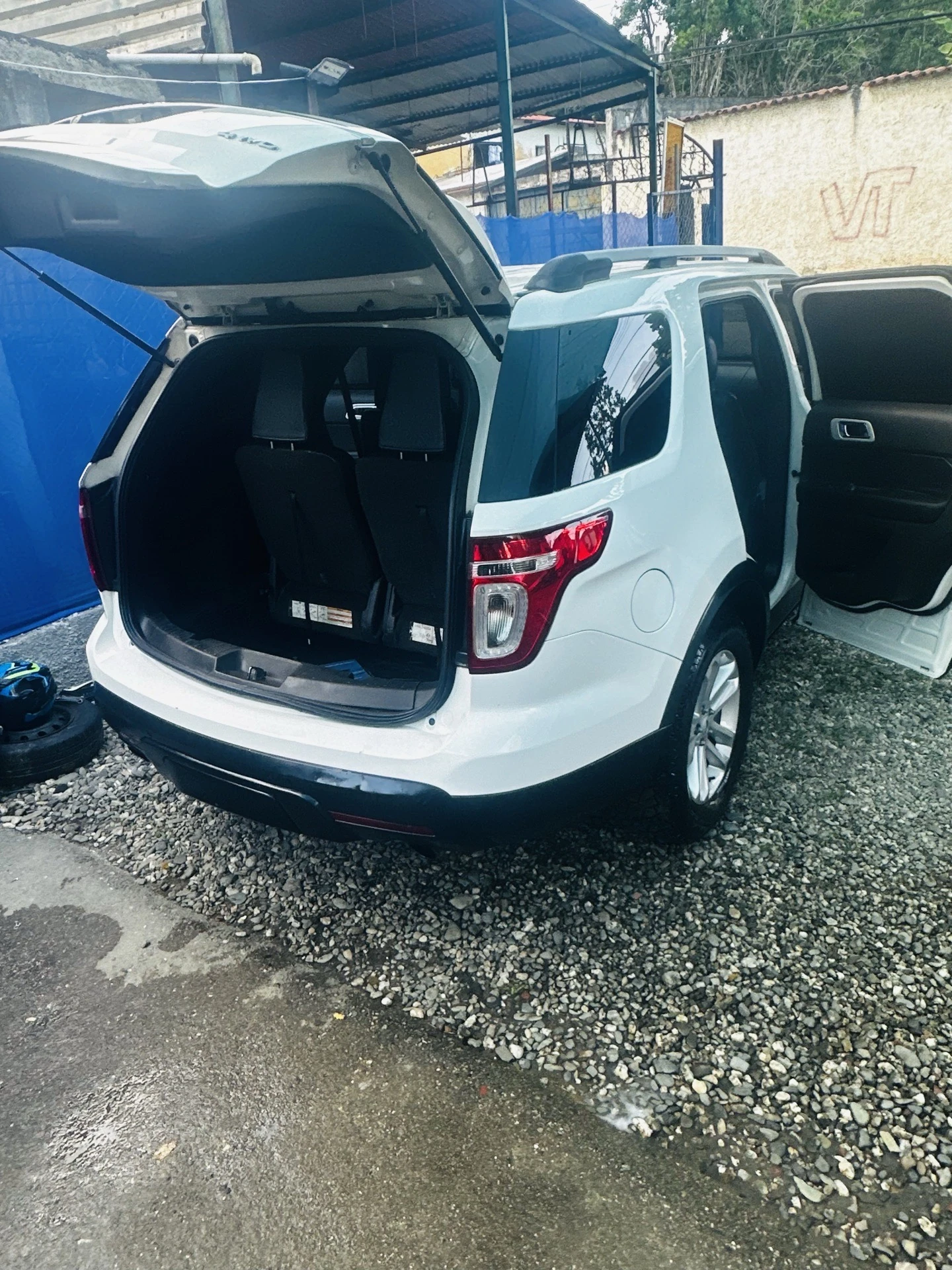 2013 Ford Explorer Limited — foto 4