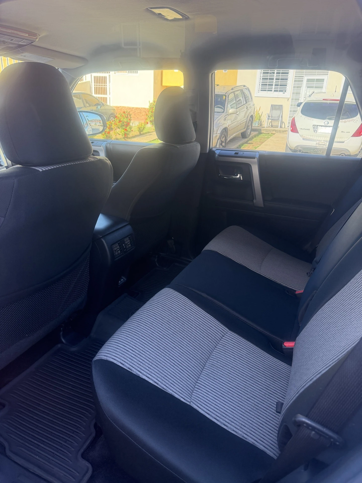 2024 Toyota 4Runner SR5 — foto 7