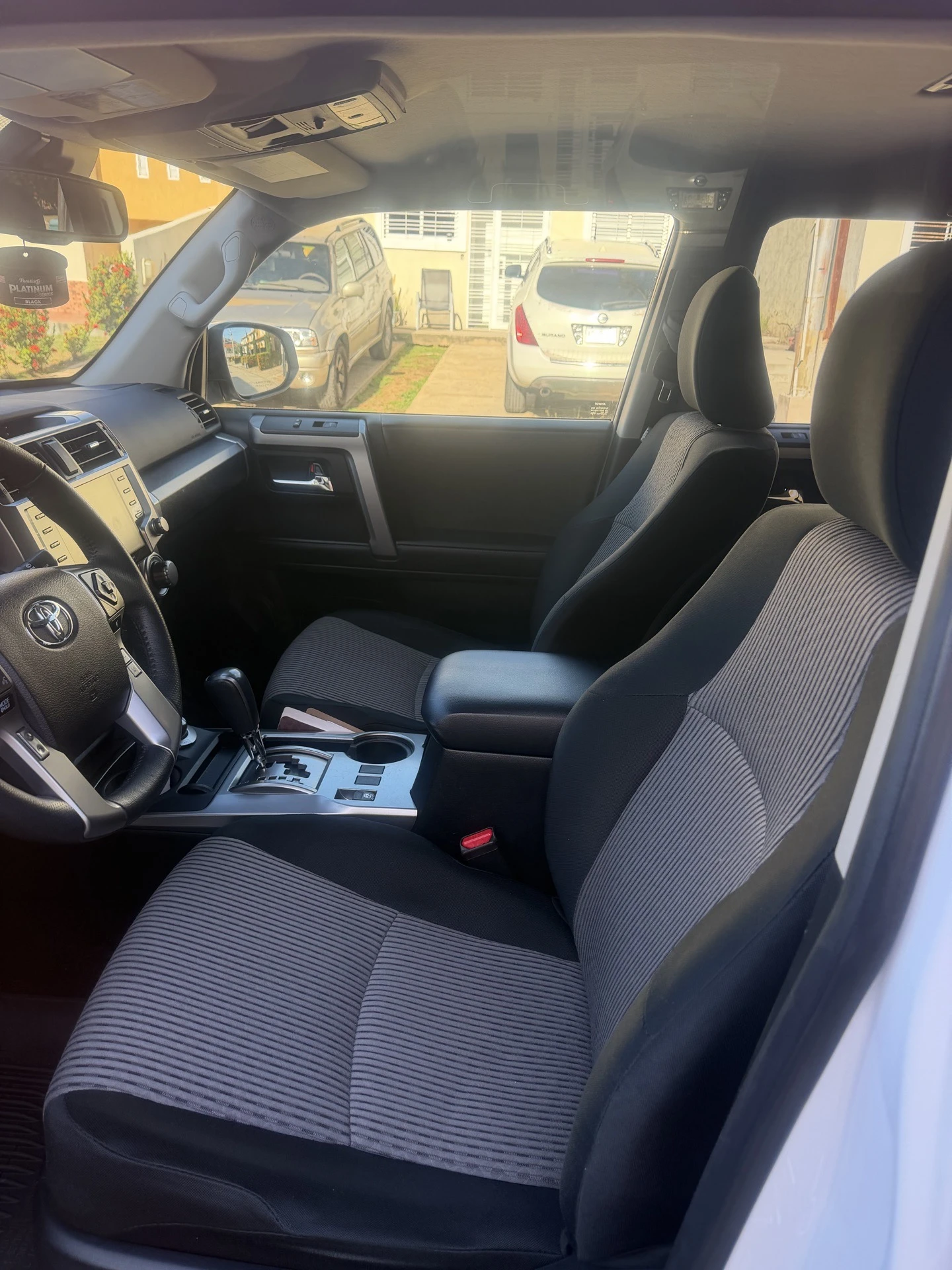 2024 Toyota 4Runner SR5 — foto 6