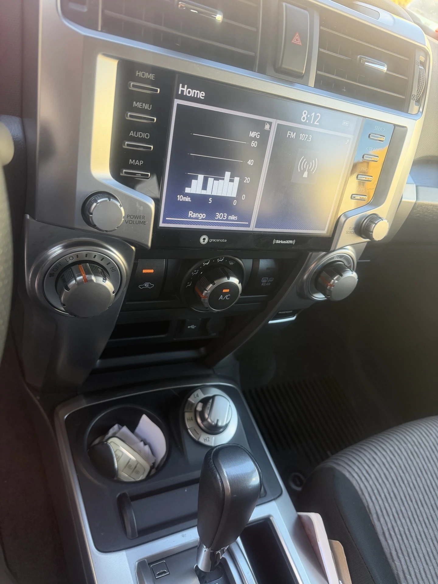 2024 Toyota 4Runner SR5 — foto 9