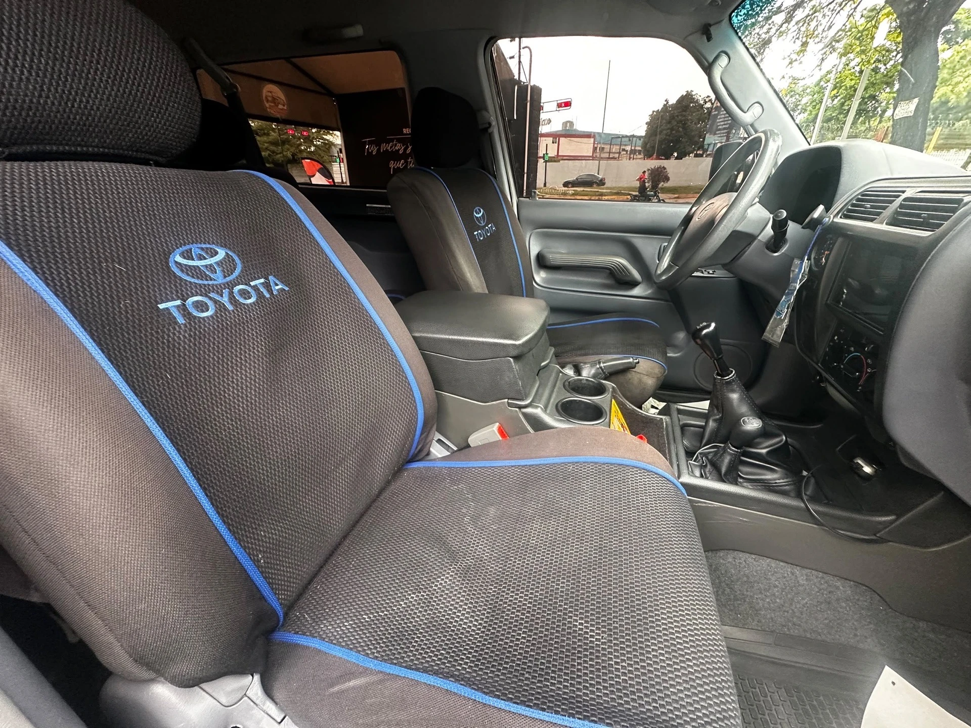 2009 Toyota Merú — foto 9