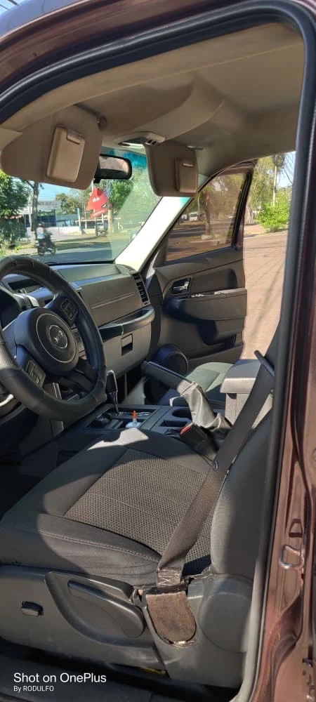 2012 Jeep Cherokee Sport Kk — foto 15