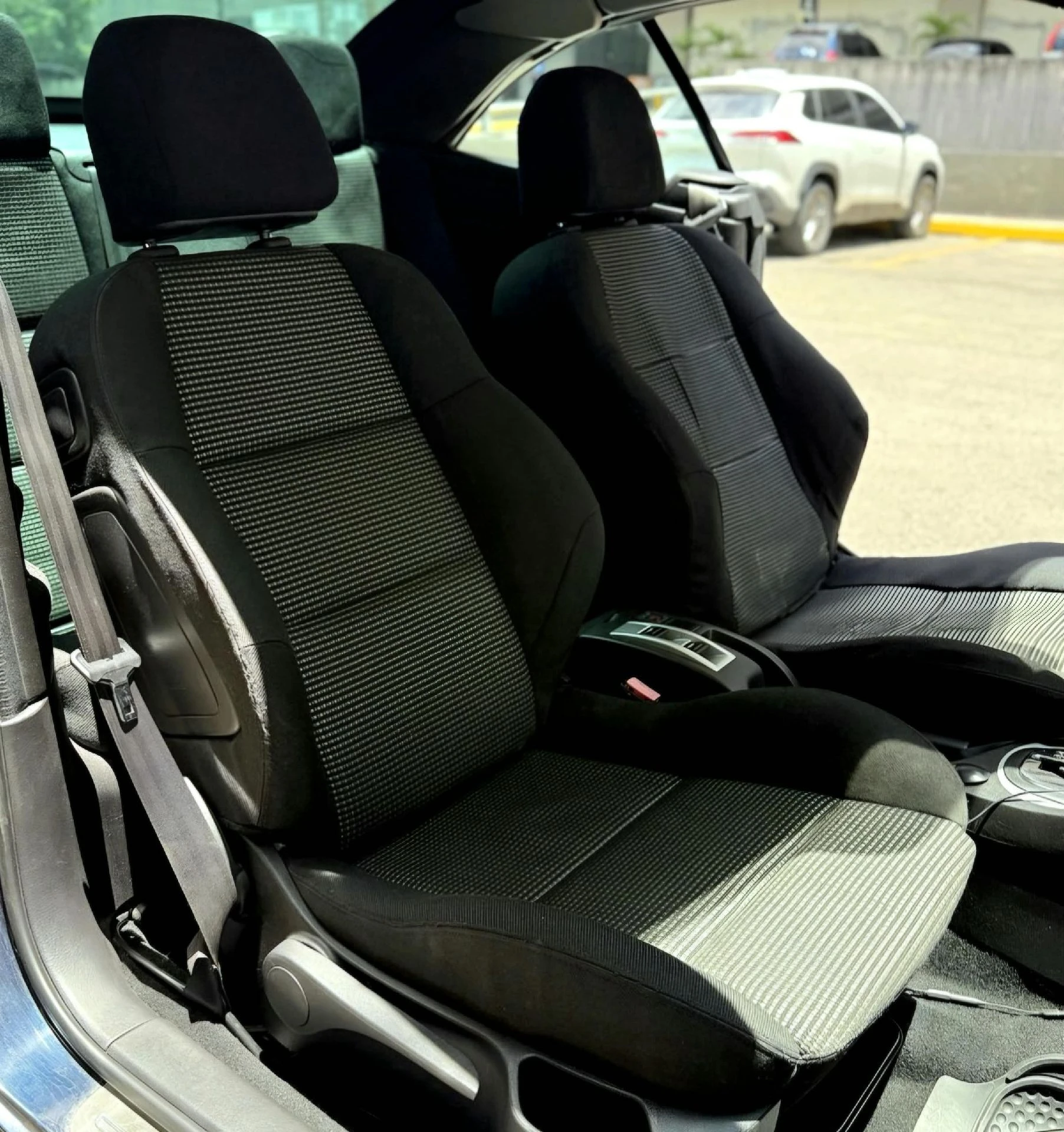 2008 Peugeot 307 SW Convertíble — foto 15