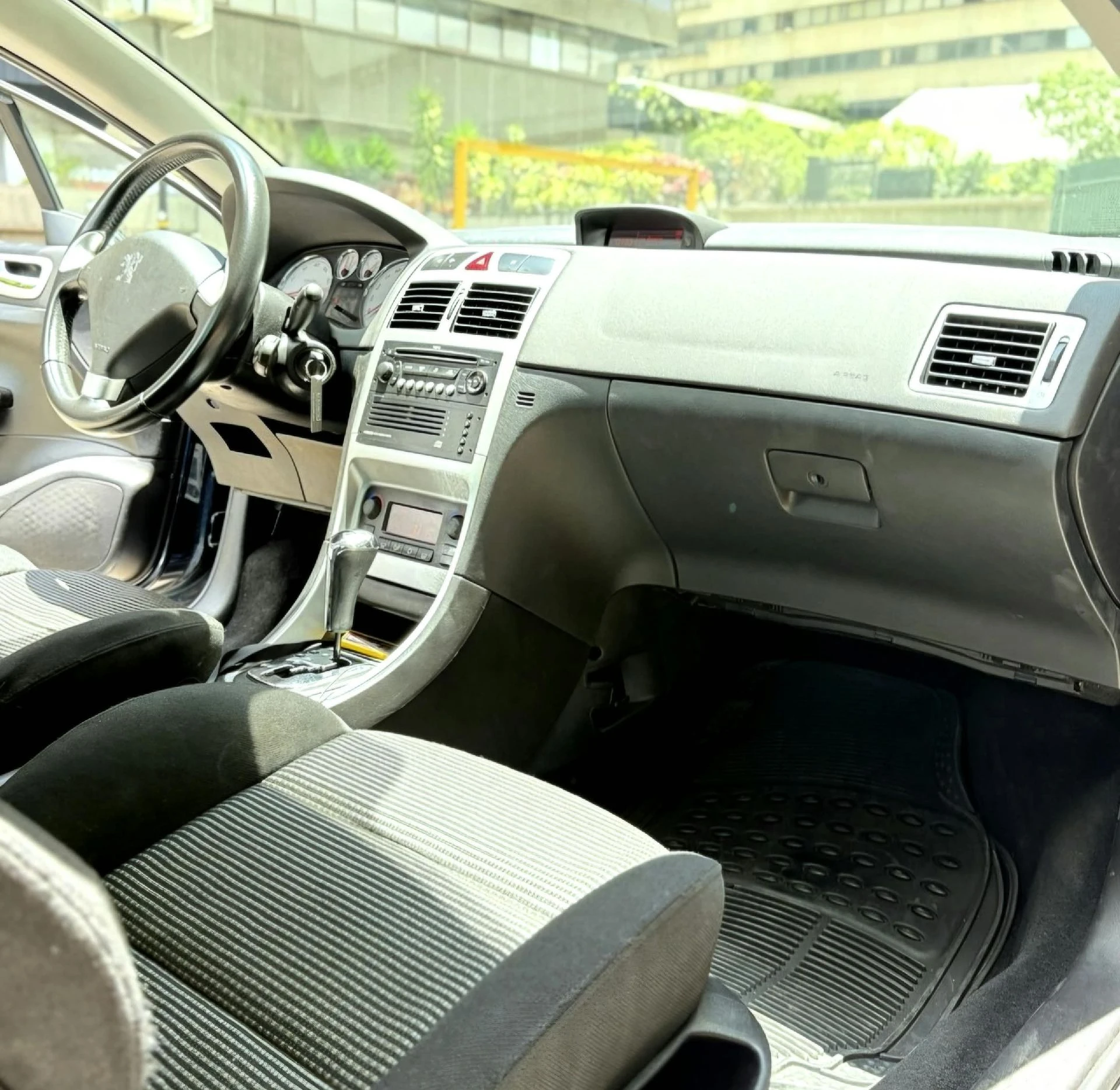 2008 Peugeot 307 SW Convertíble — foto 19