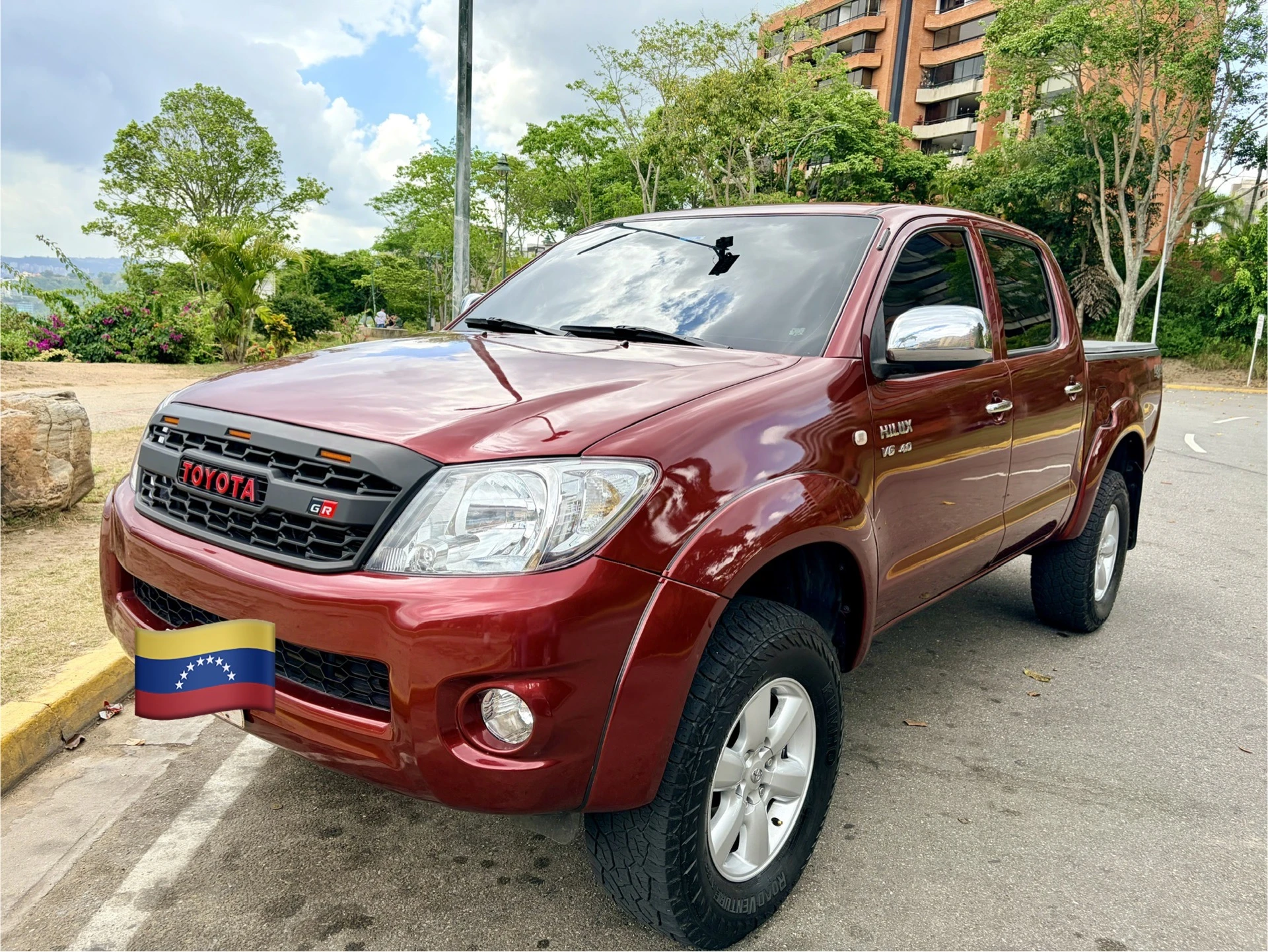 2011 Toyota Hilux — foto 2