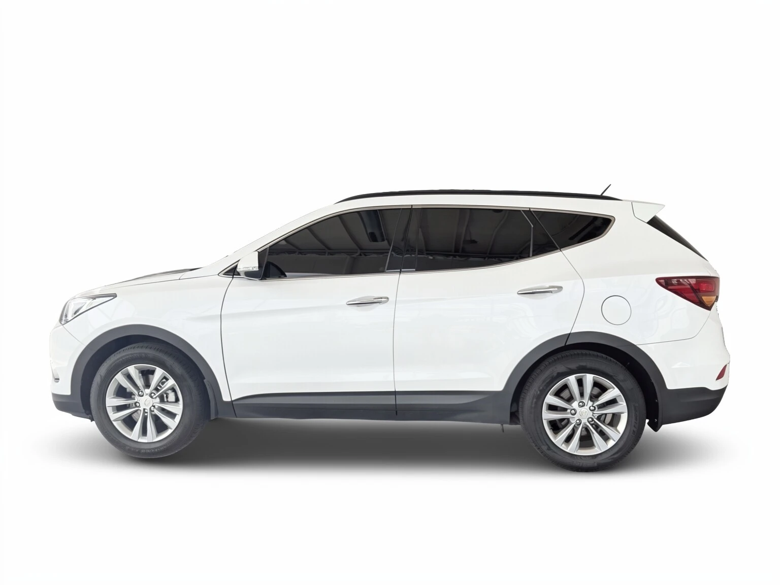 2017 Hyundai Santa Fe — foto 2