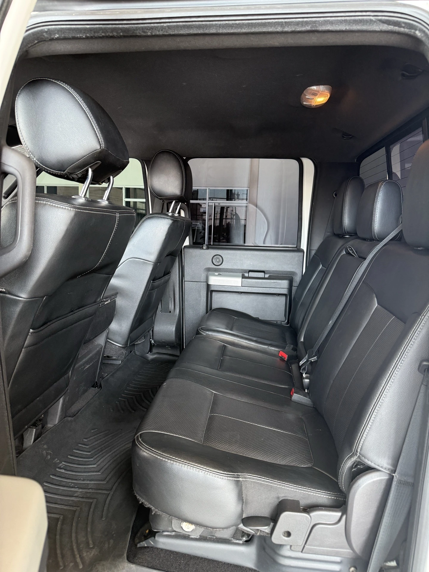 2015 Ford F-250 — foto 7