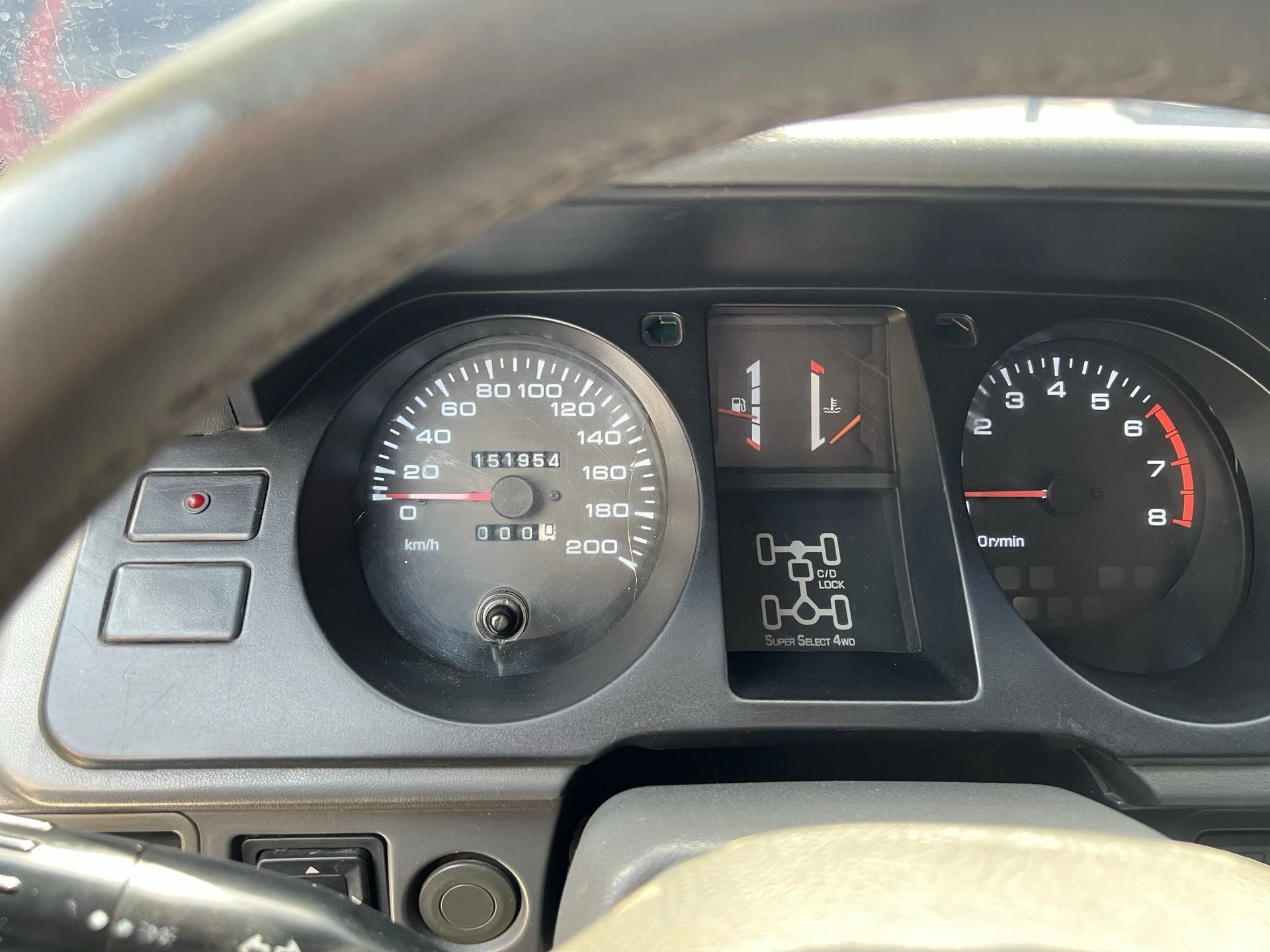2009 Mitsubishi Montero Dakar — foto 9