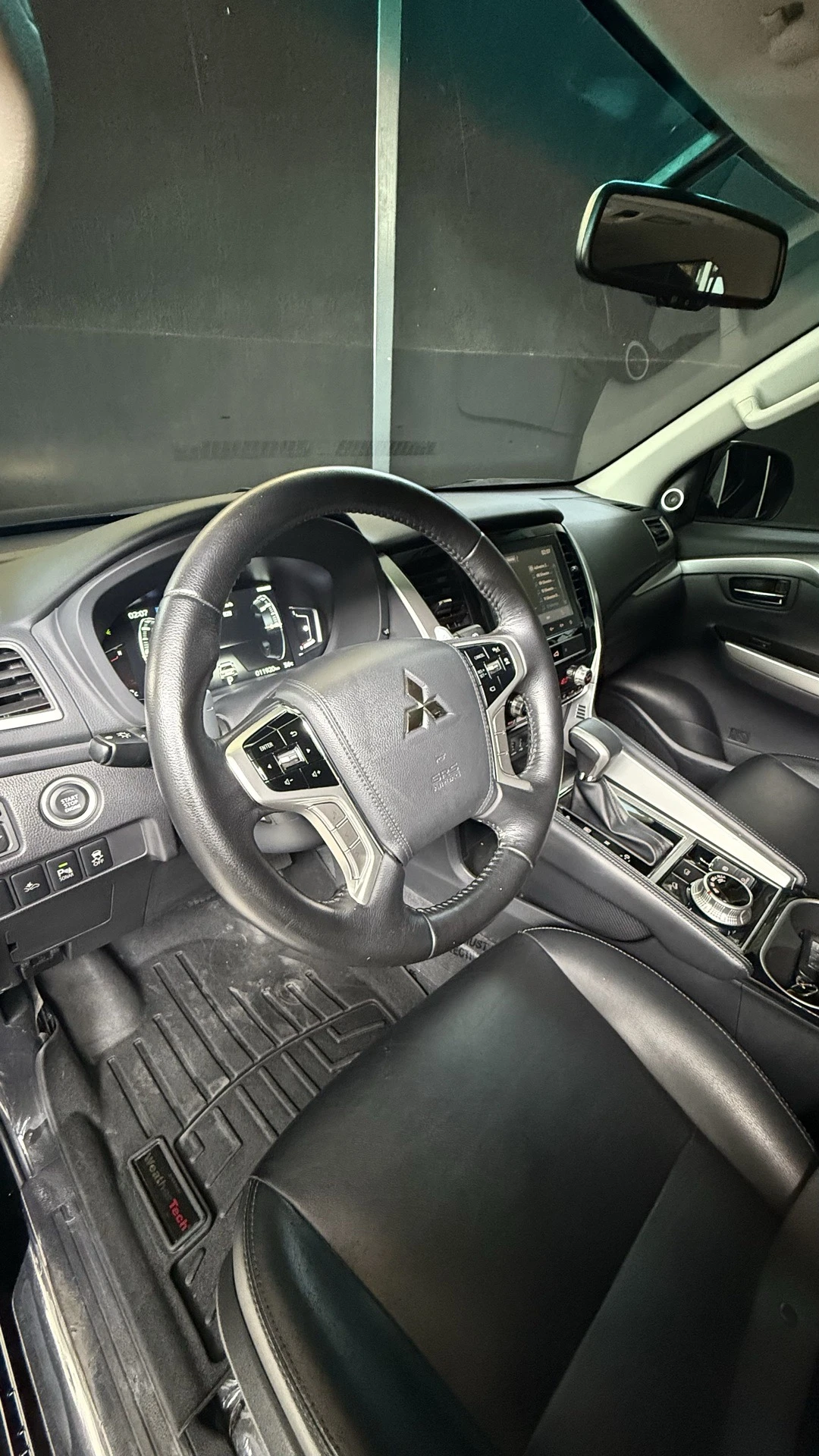 2023 Mitsubishi Montero Sport — foto 26