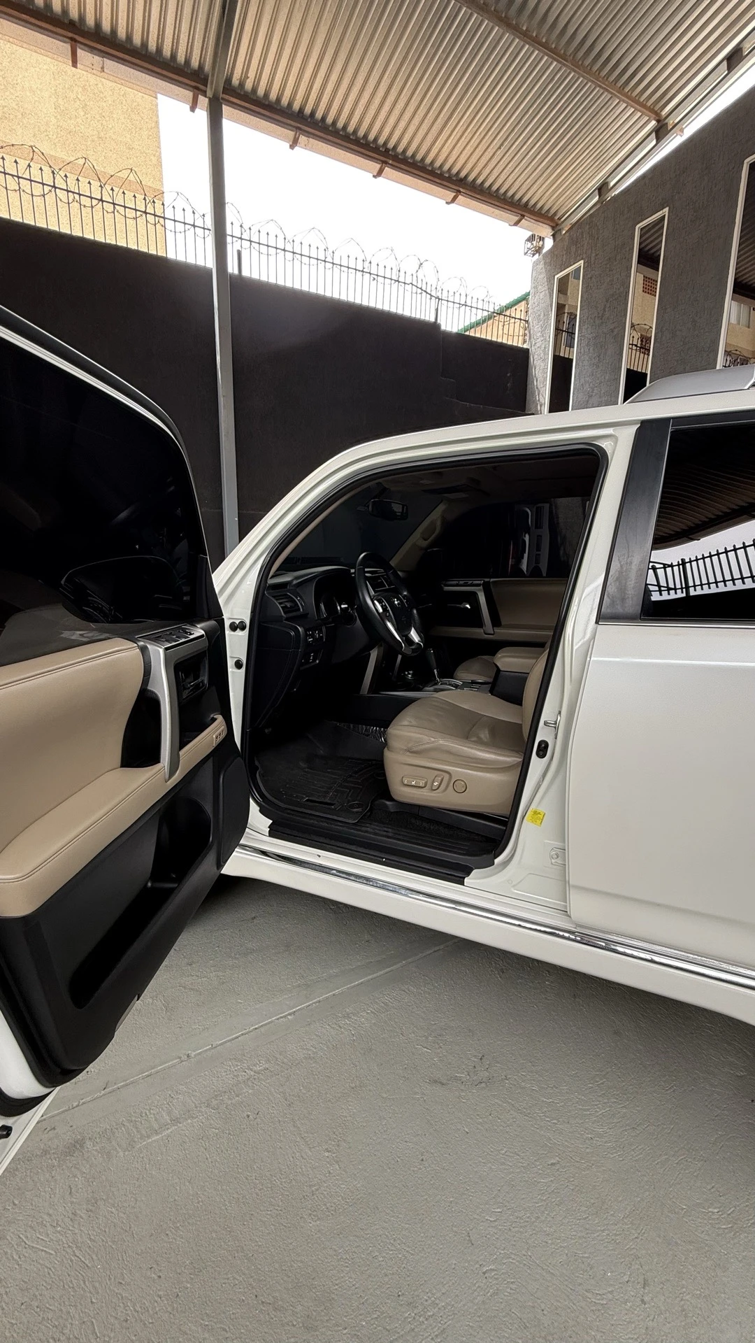 2015 Toyota 4Runner Limited — foto 7