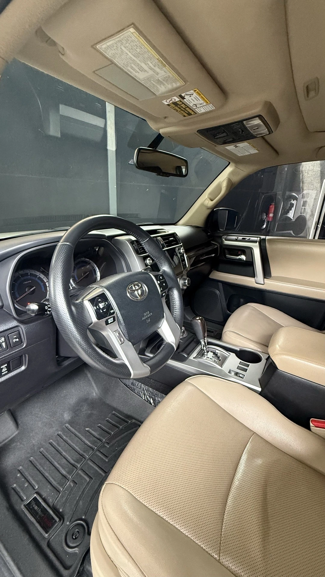 2015 Toyota 4Runner Limited — foto 8