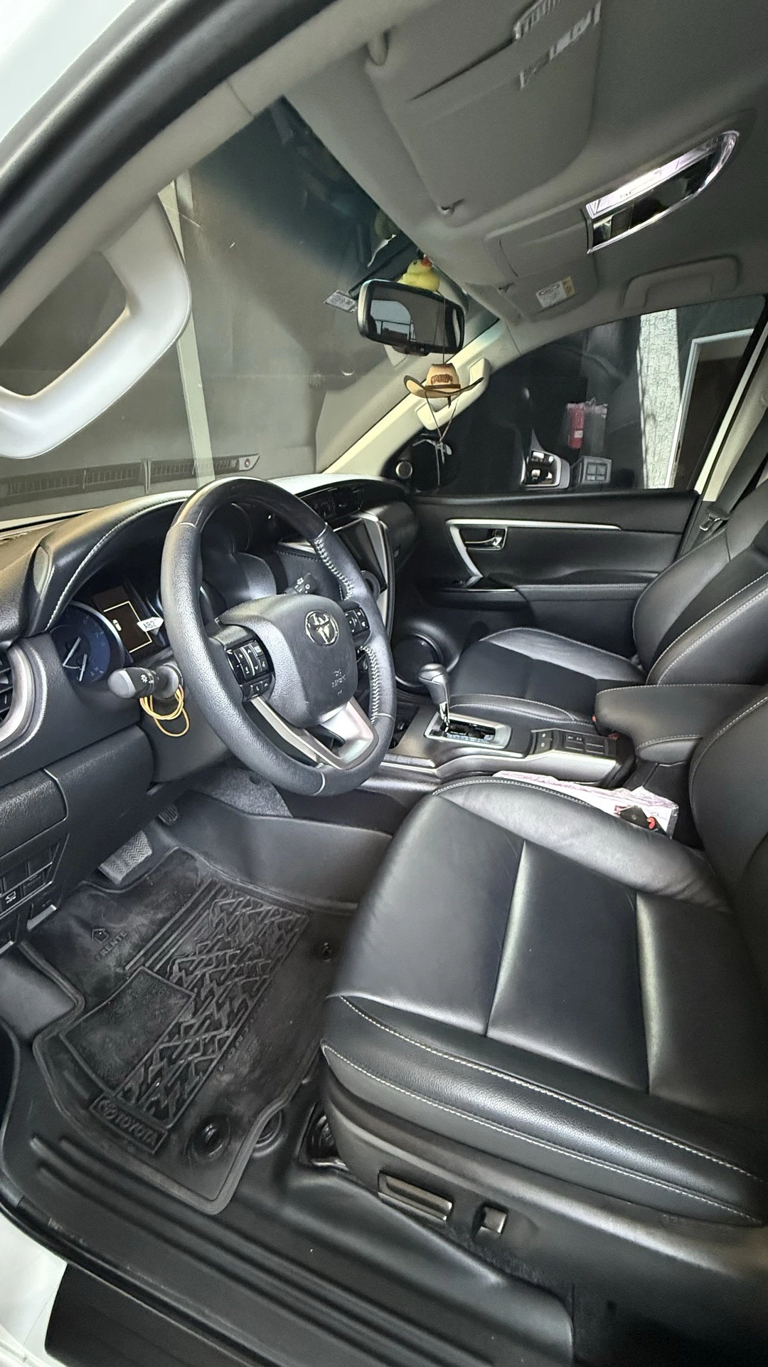 2025 Toyota Fortuner SW4 — foto 21