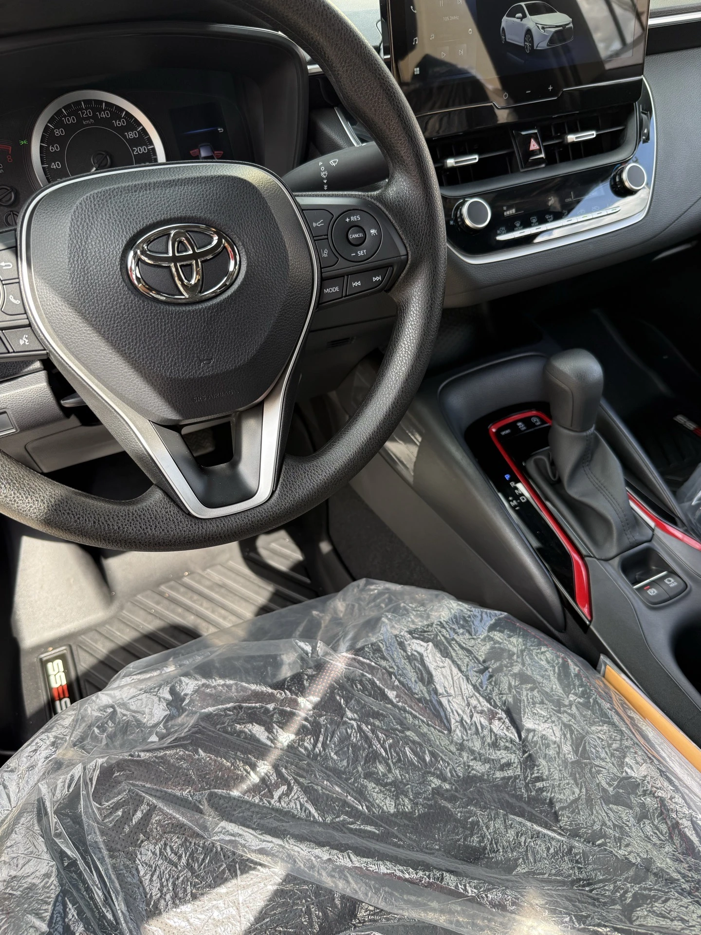 2025 Toyota Corolla Levin — foto 2