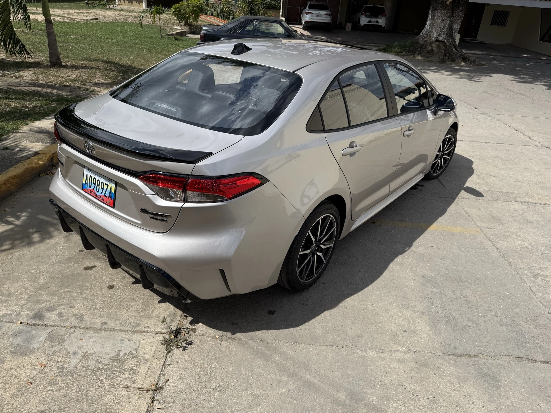2025 Toyota Corolla Levin — foto 12
