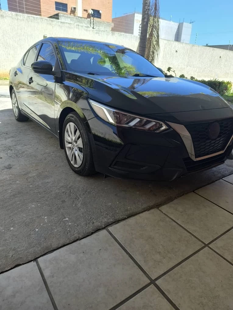 2022 Nissan Sentra S — foto 2