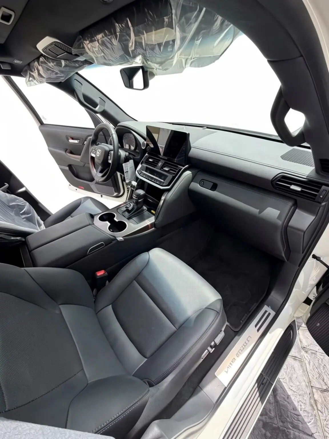 2026 Toyota Land Cruiser Lc300 vx — foto 9