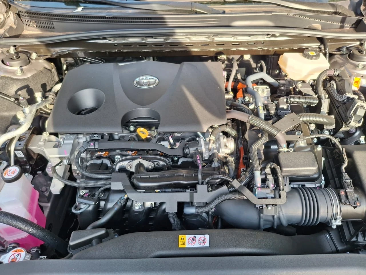 2026 Toyota Camry Sport — foto 9