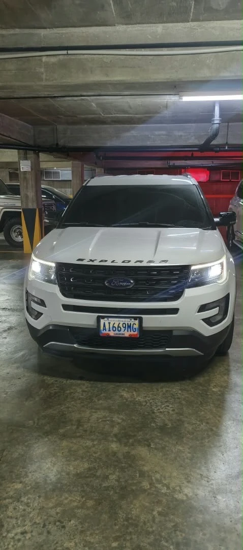 2016 Ford Explorer Sporwagon — foto 2