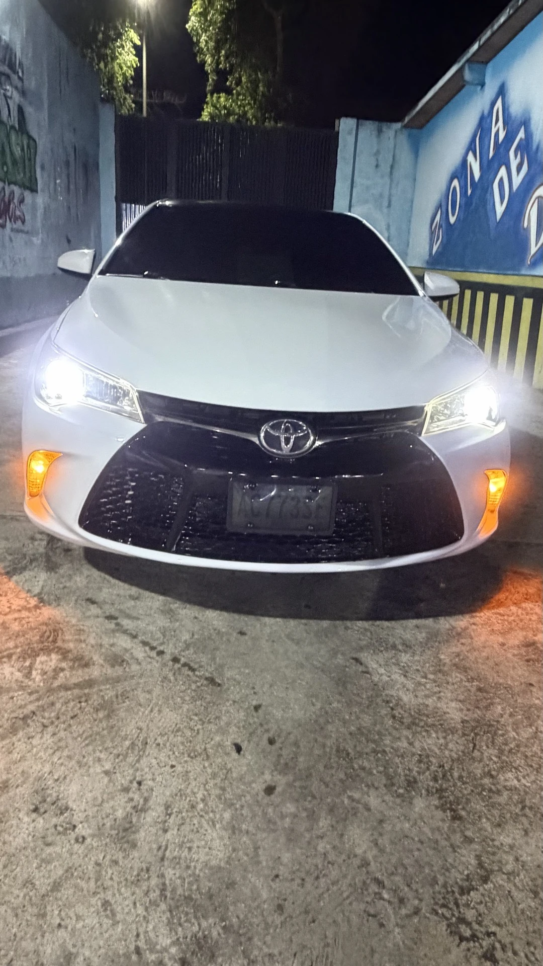 2017 Toyota Camry SE — foto 3