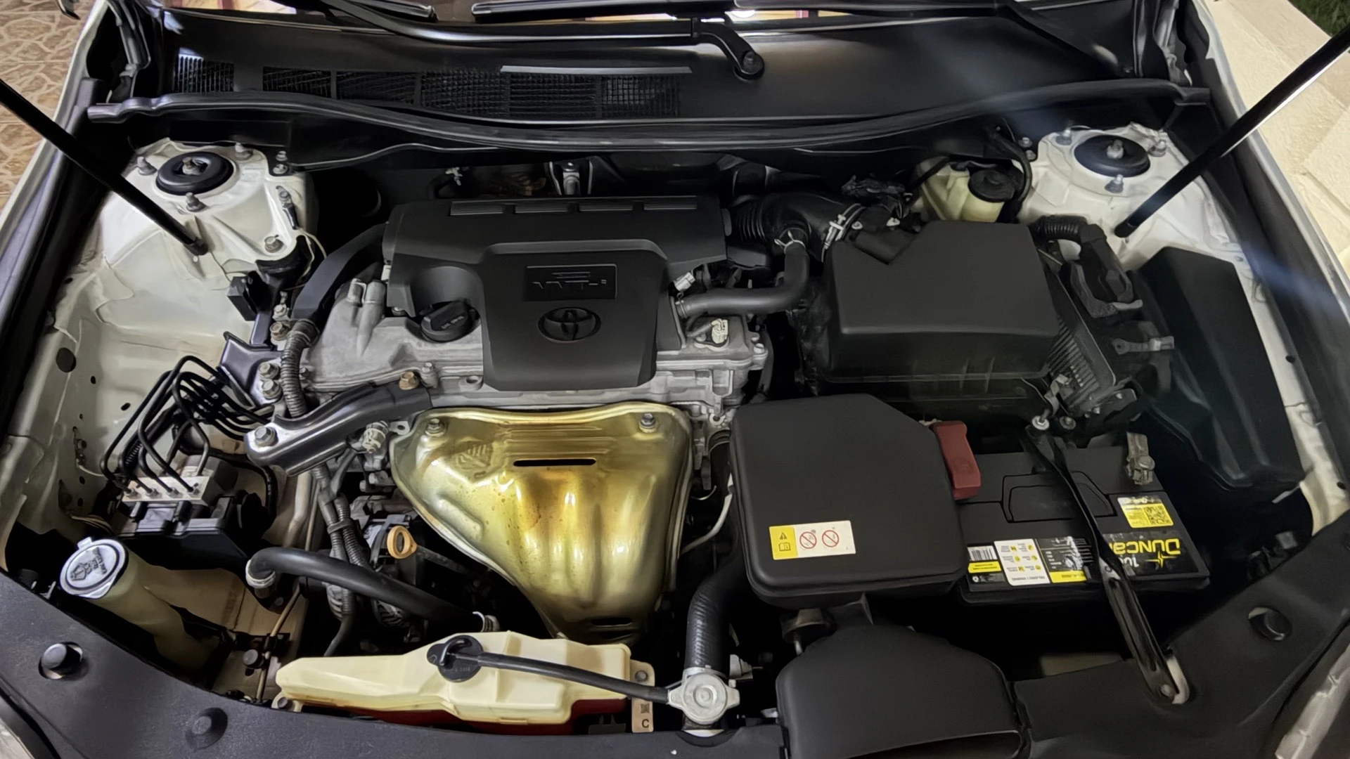 2017 Toyota Camry SE — foto 6