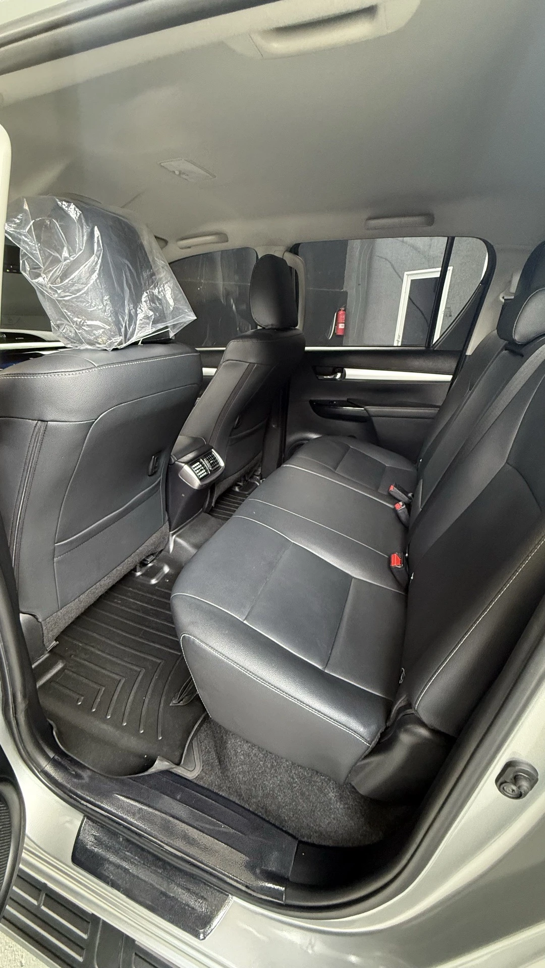 2024 Toyota Hilux SRX — foto 9