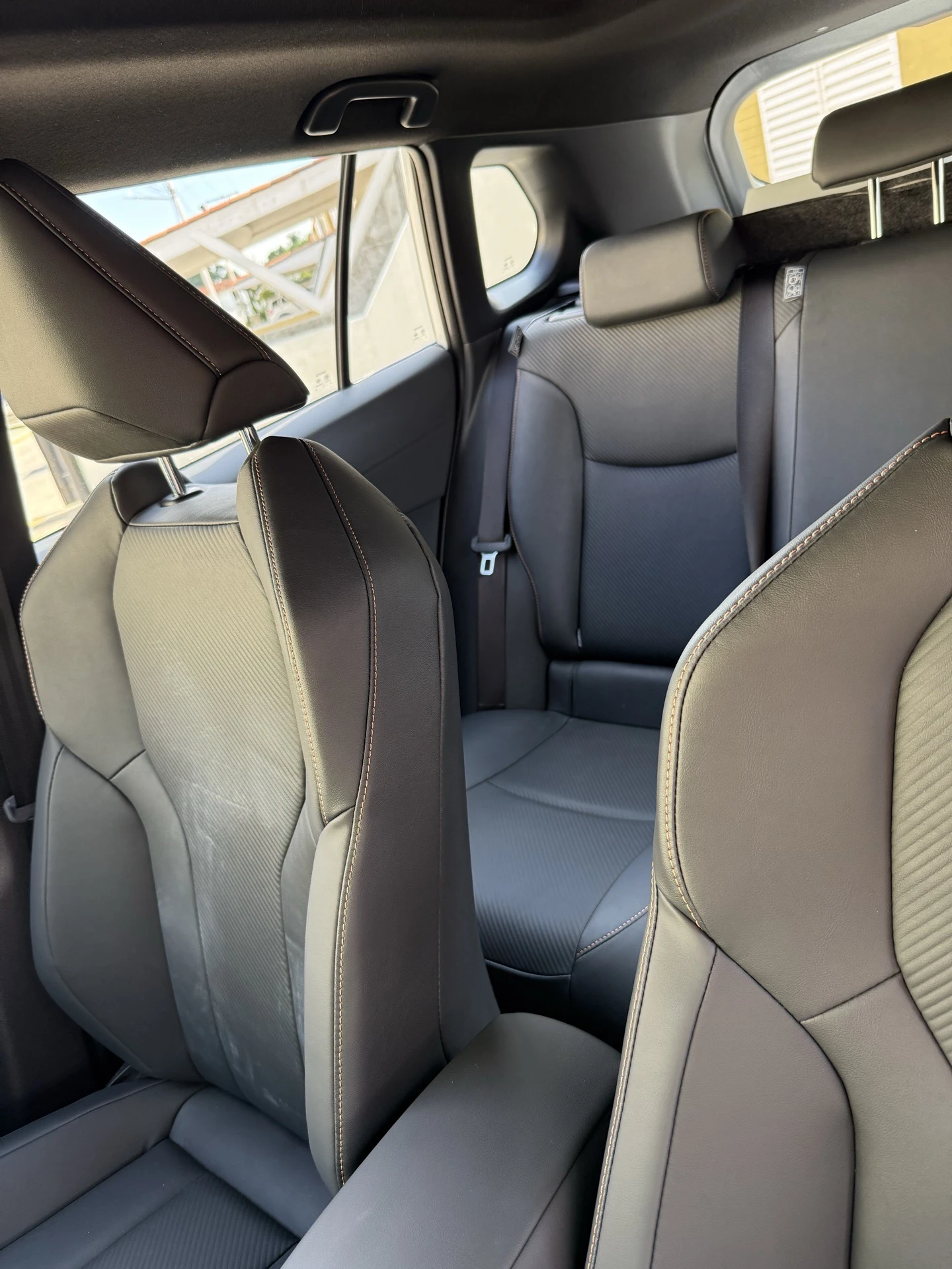 2026 Toyota Frontlander Luxury plus — foto 9