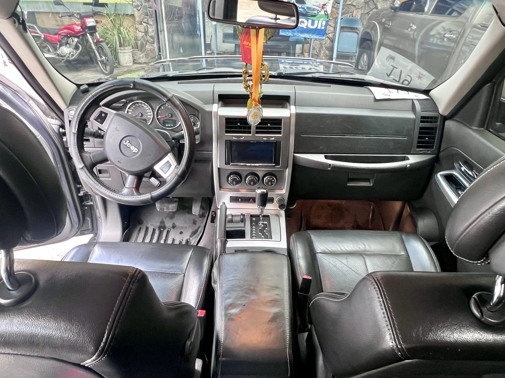2011 Jeep Cherokee Kk 4x4 — foto 12
