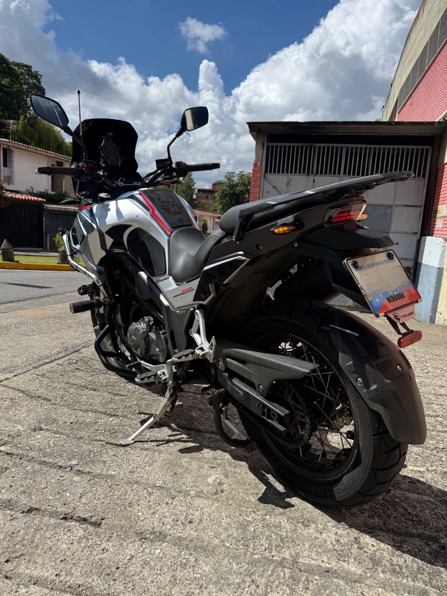 2025 Cyclone RX4 — foto 3