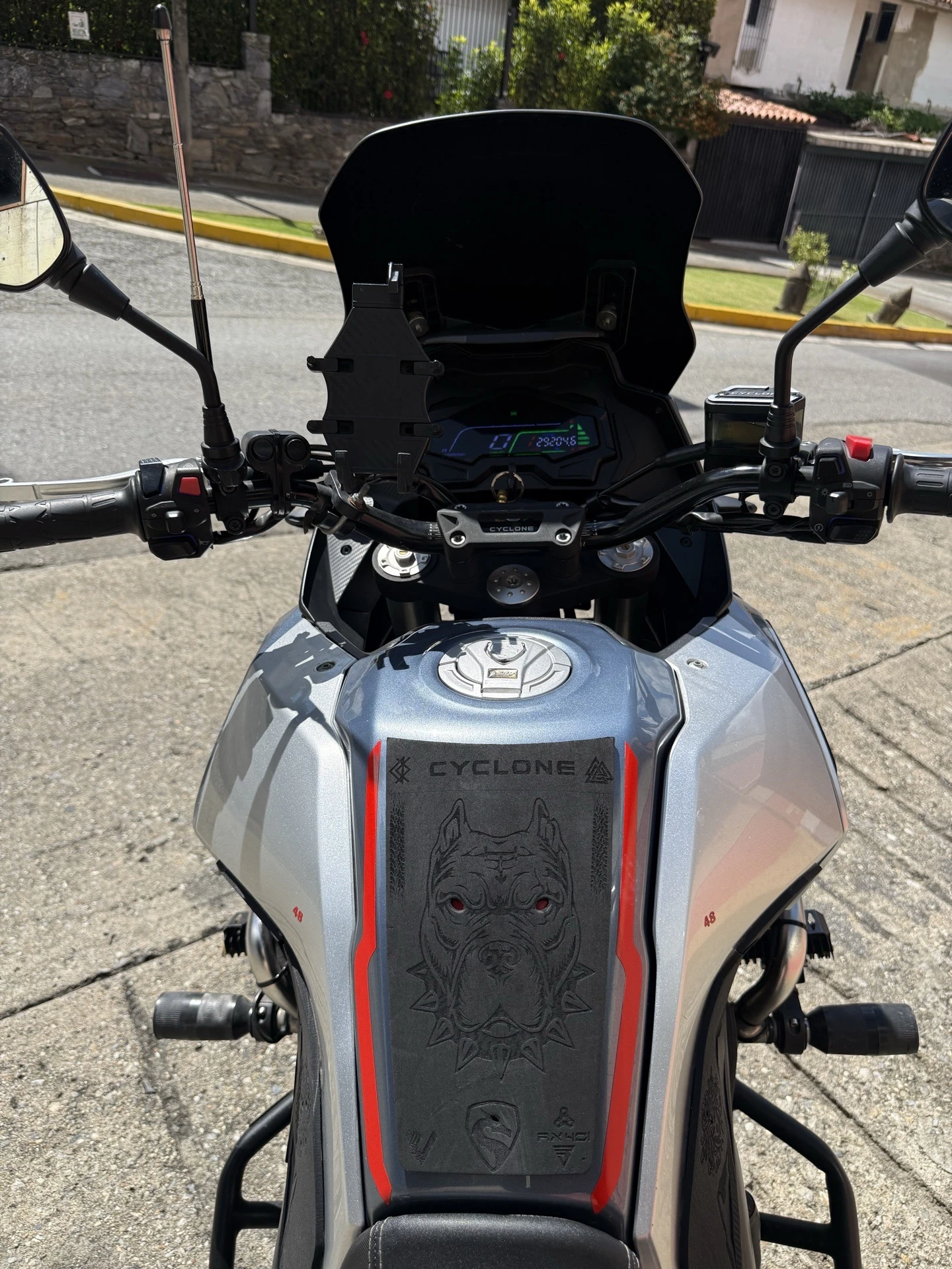 2025 Cyclone RX4 — foto 5