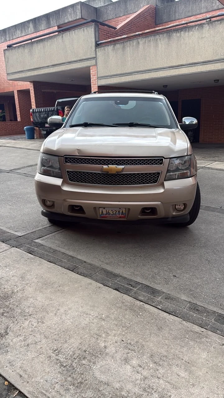 2013 Chevrolet Tahoe LTZ — foto 4