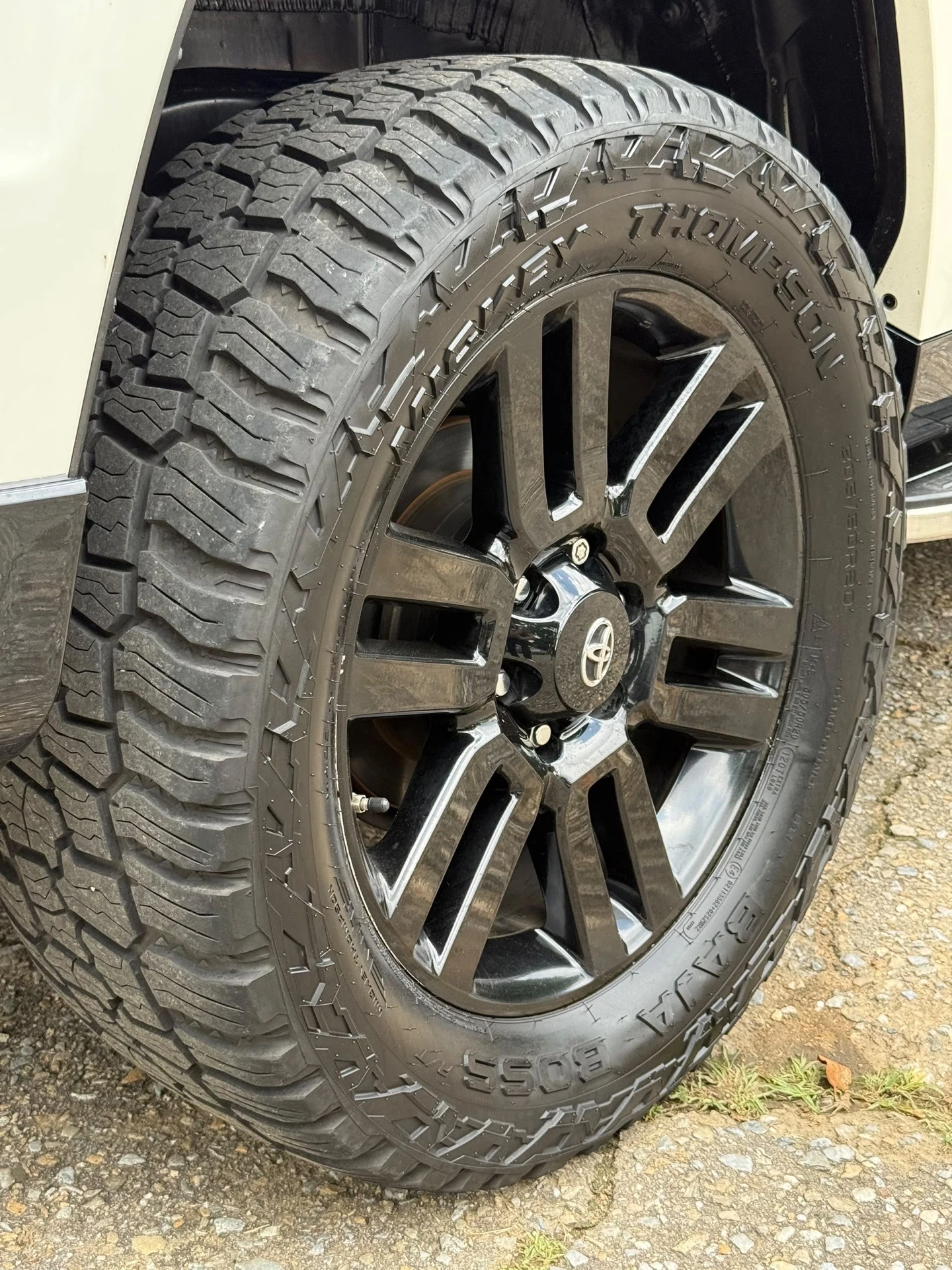 2020 Toyota 4Runner Limited night shade — foto 11