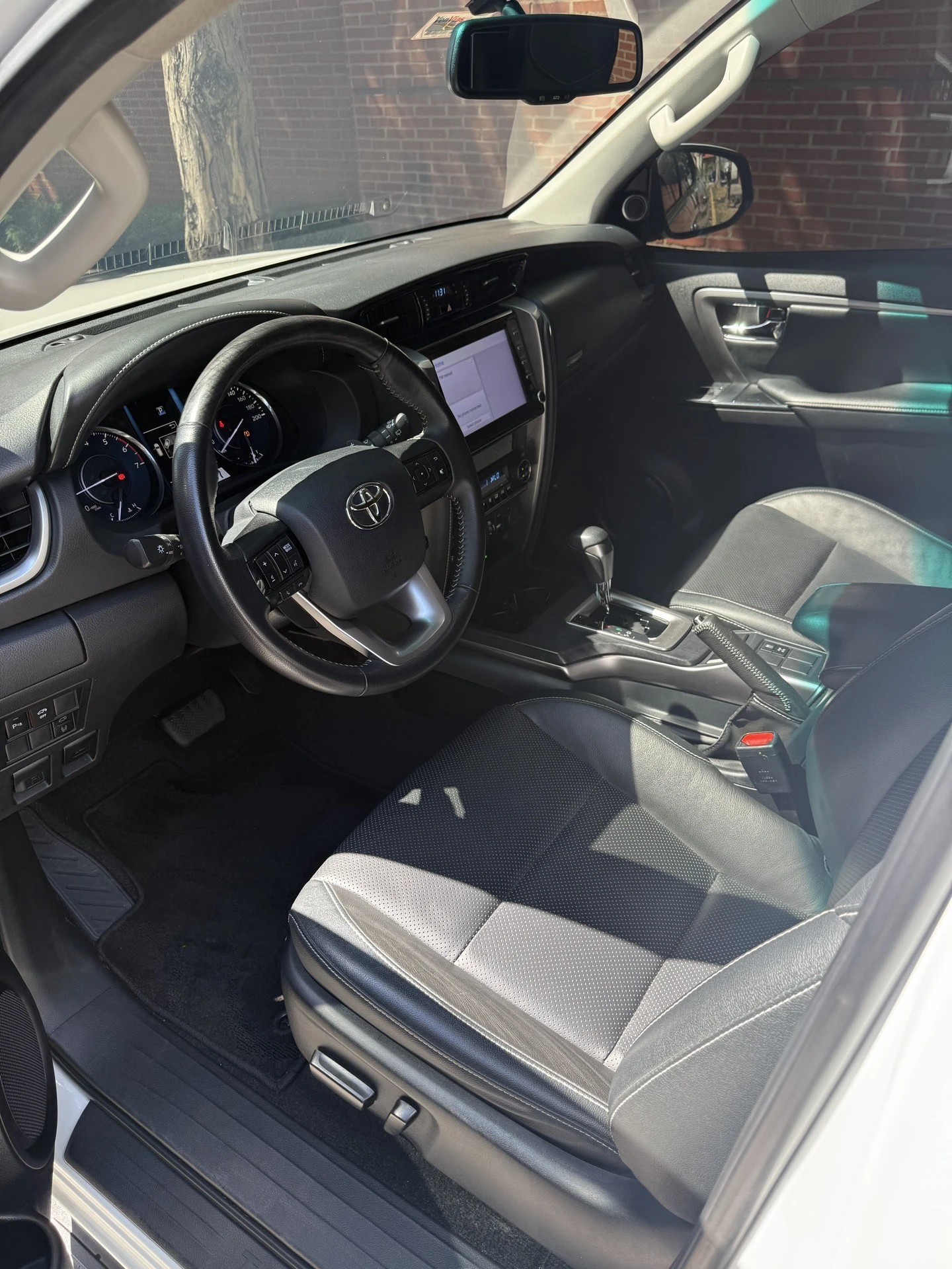 2023 Toyota Fortuner VXR — foto 5