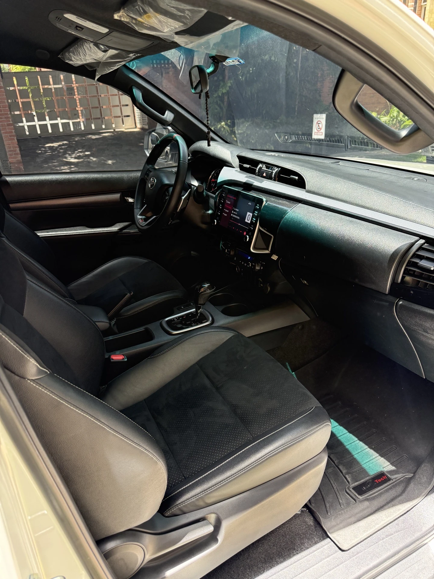 2024 Toyota Hilux GR — foto 2