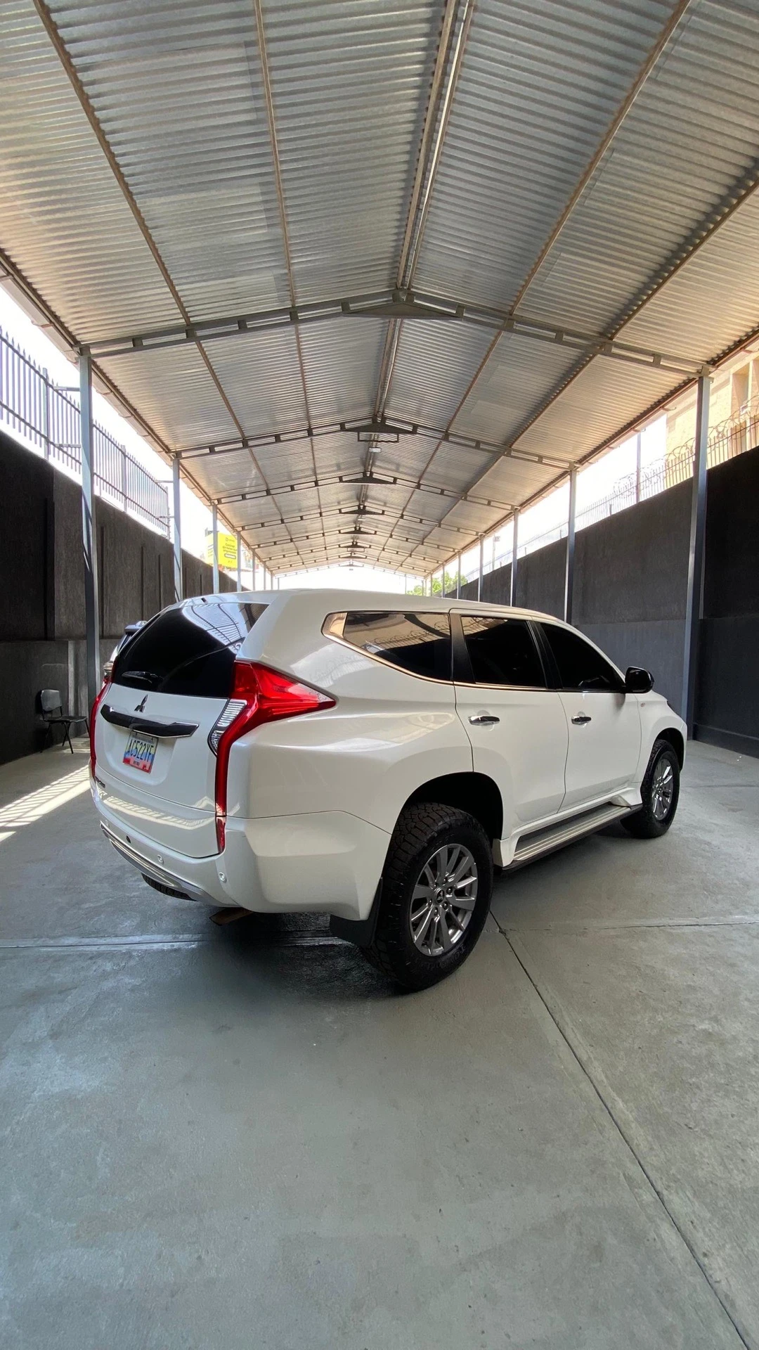 2019 Mitsubishi Montero Sport — foto 4