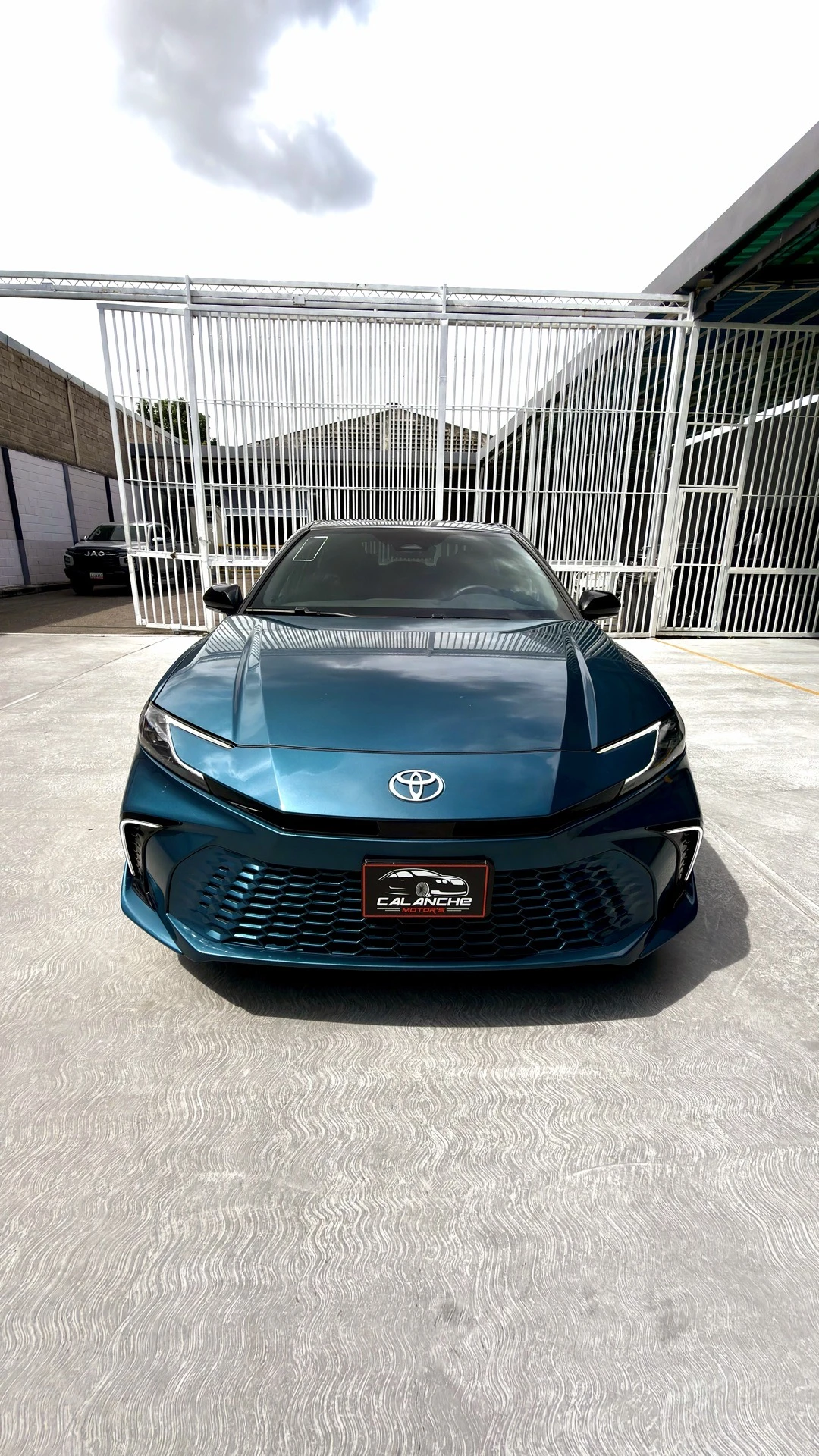2025 Toyota Camry XSE — foto 11