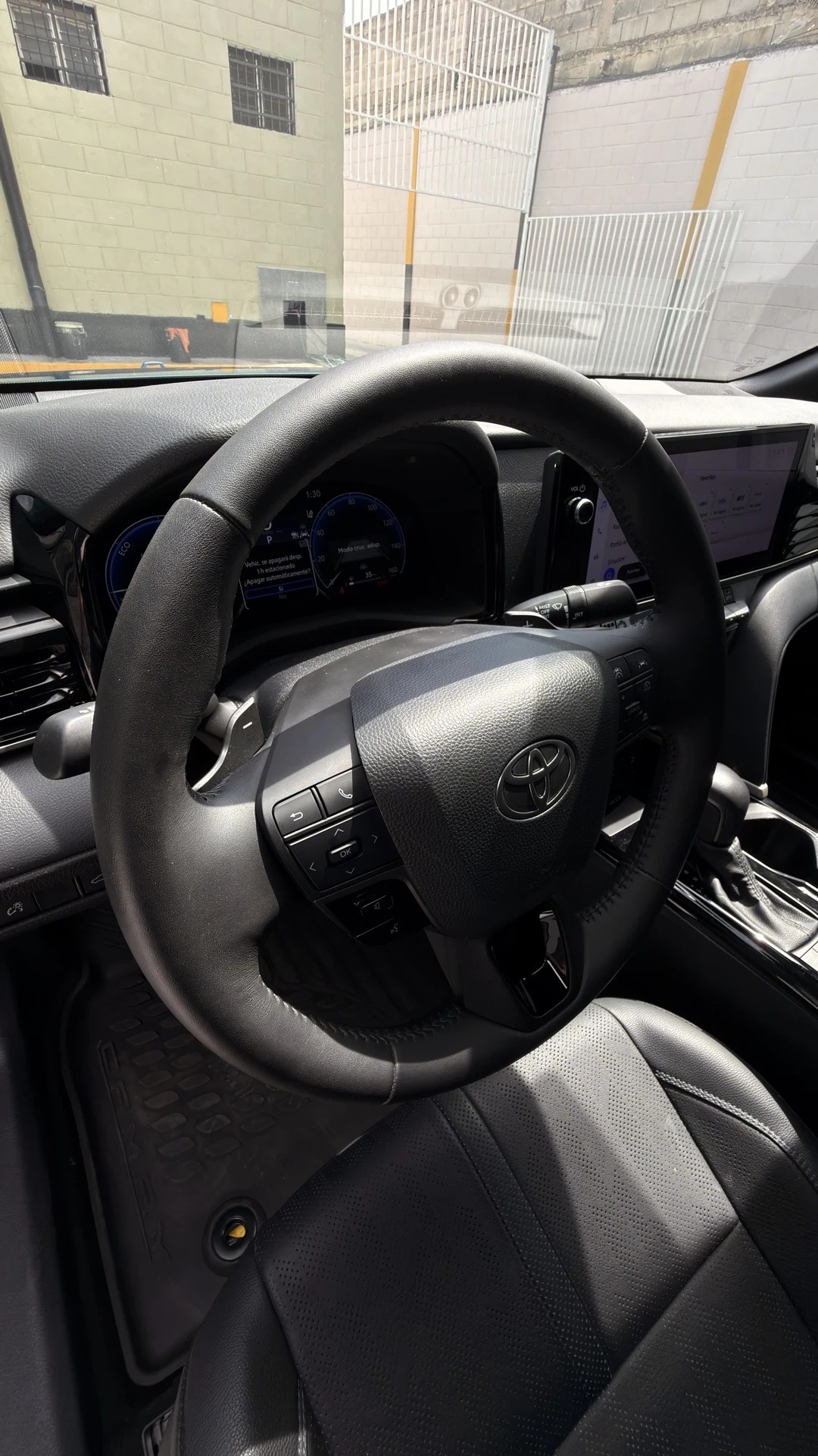 2025 Toyota Camry XSE — foto 12